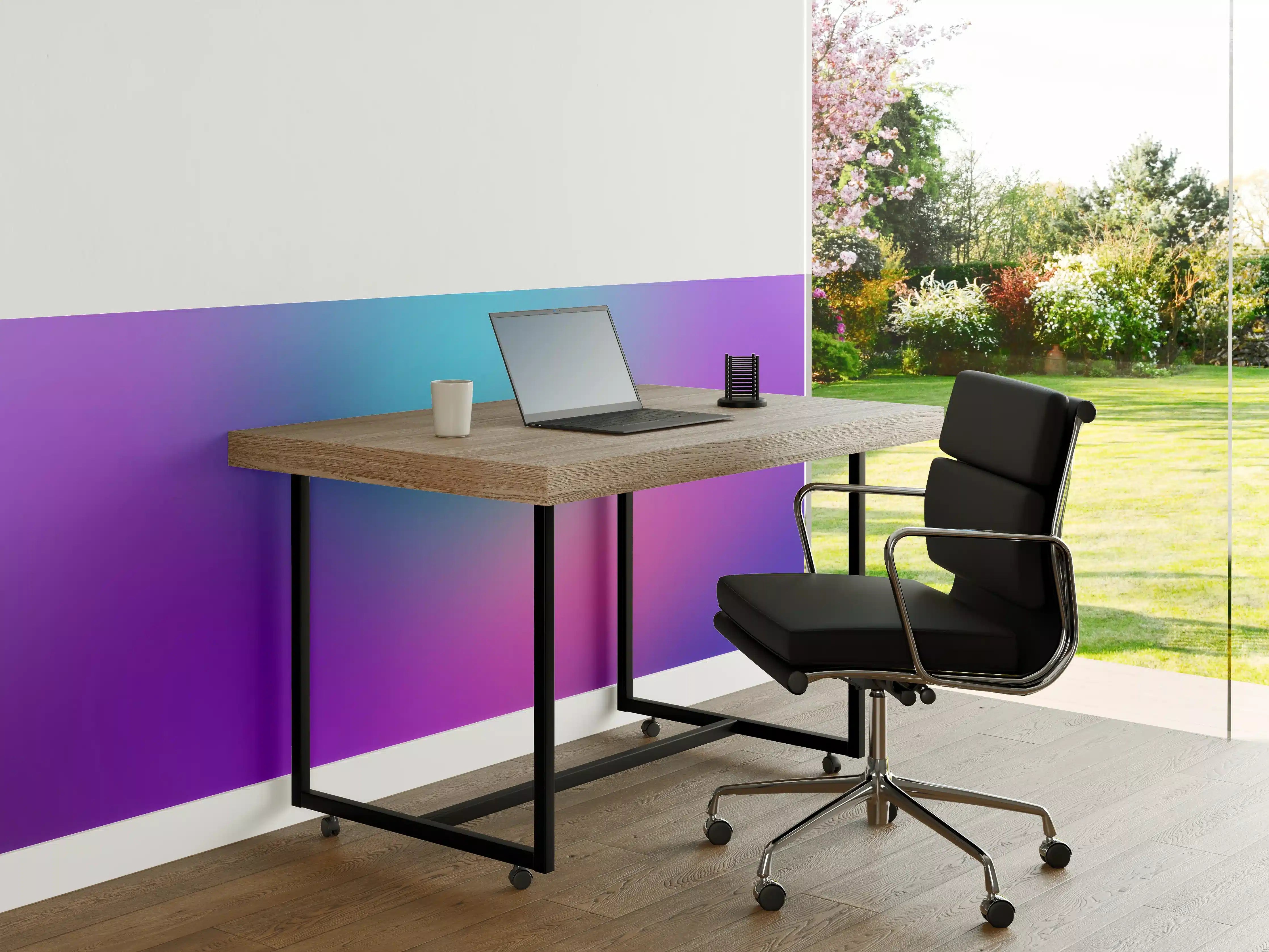Büro Wandgestaltung - Leuchtender Lila-Pink Farbverlauf