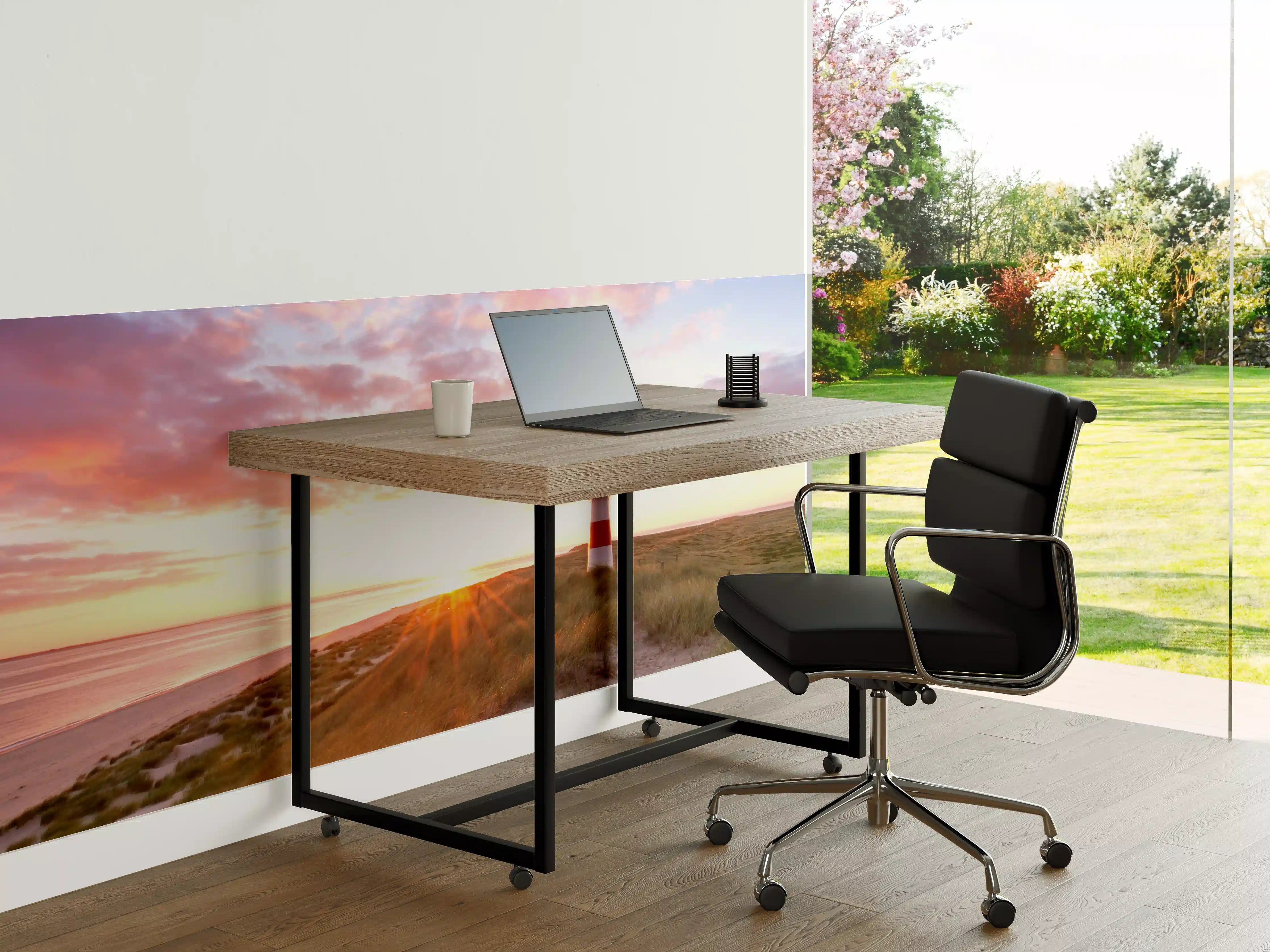Büro Wandgestaltung - Leuchtturm im Grau bei Dämmerung