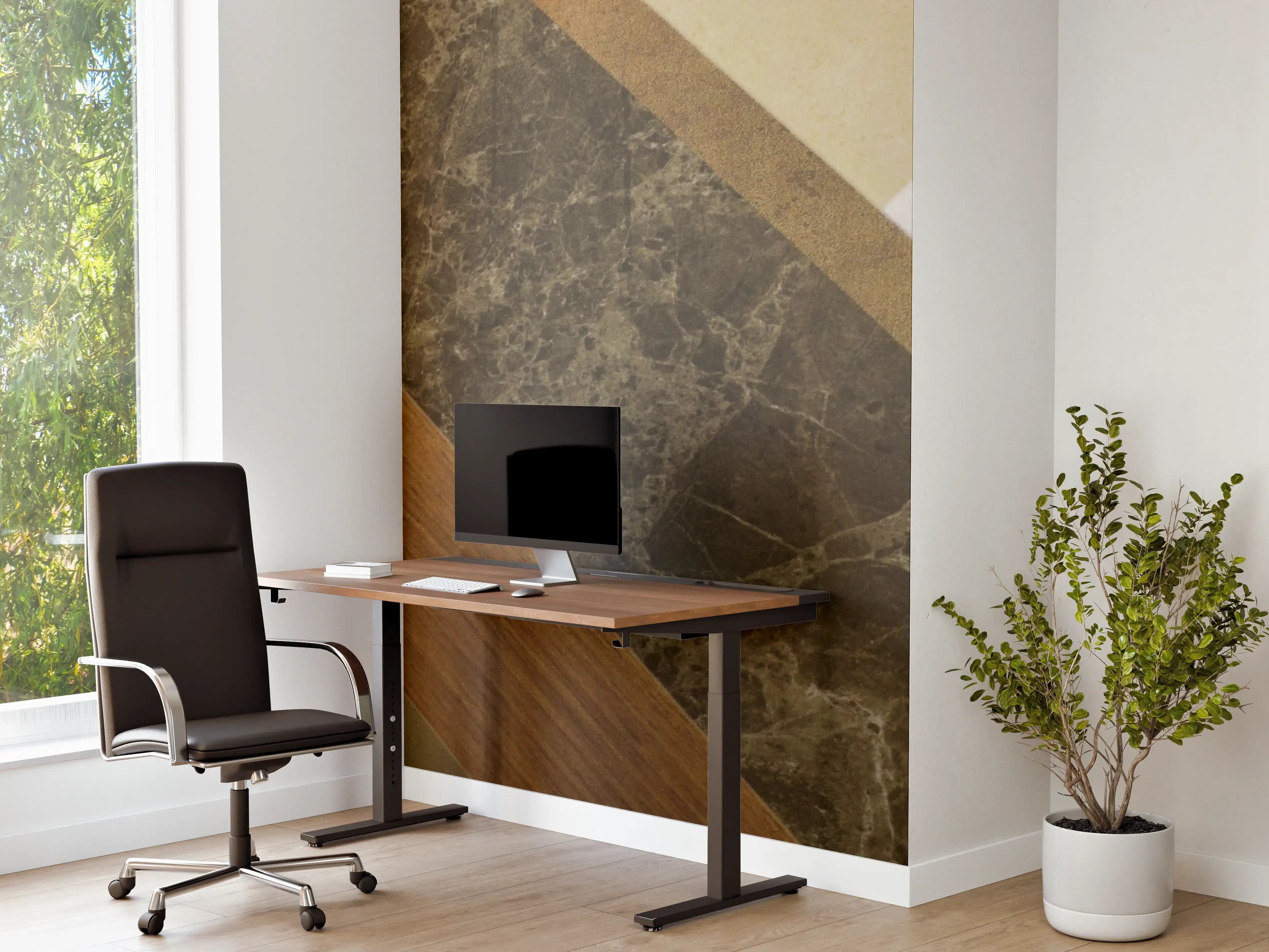 Büro Wandgestaltung - Moderne Betonoptik mit warmen Holzelementen