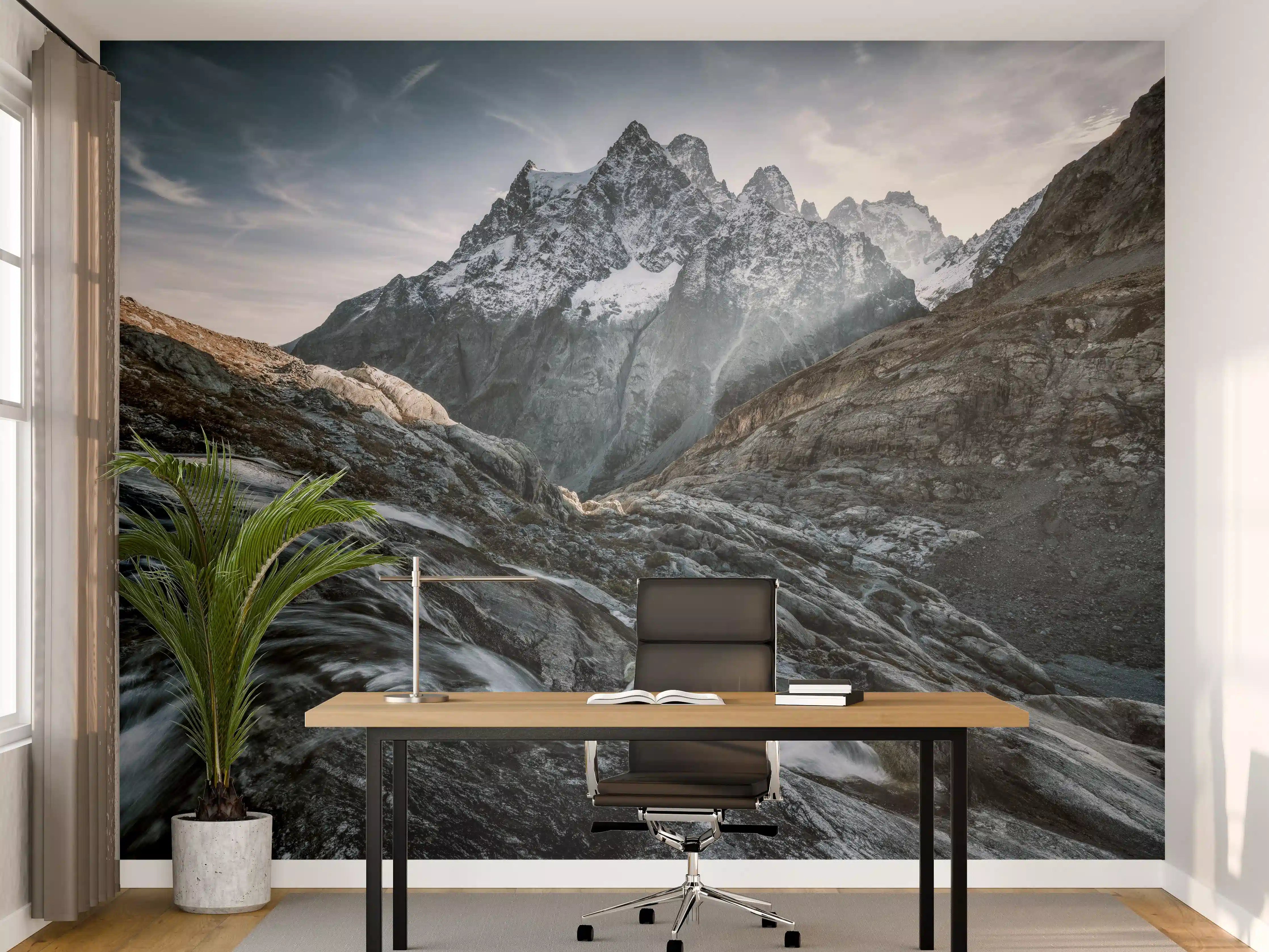 Büro Wandgestaltung - Monochrome Berglandschaft