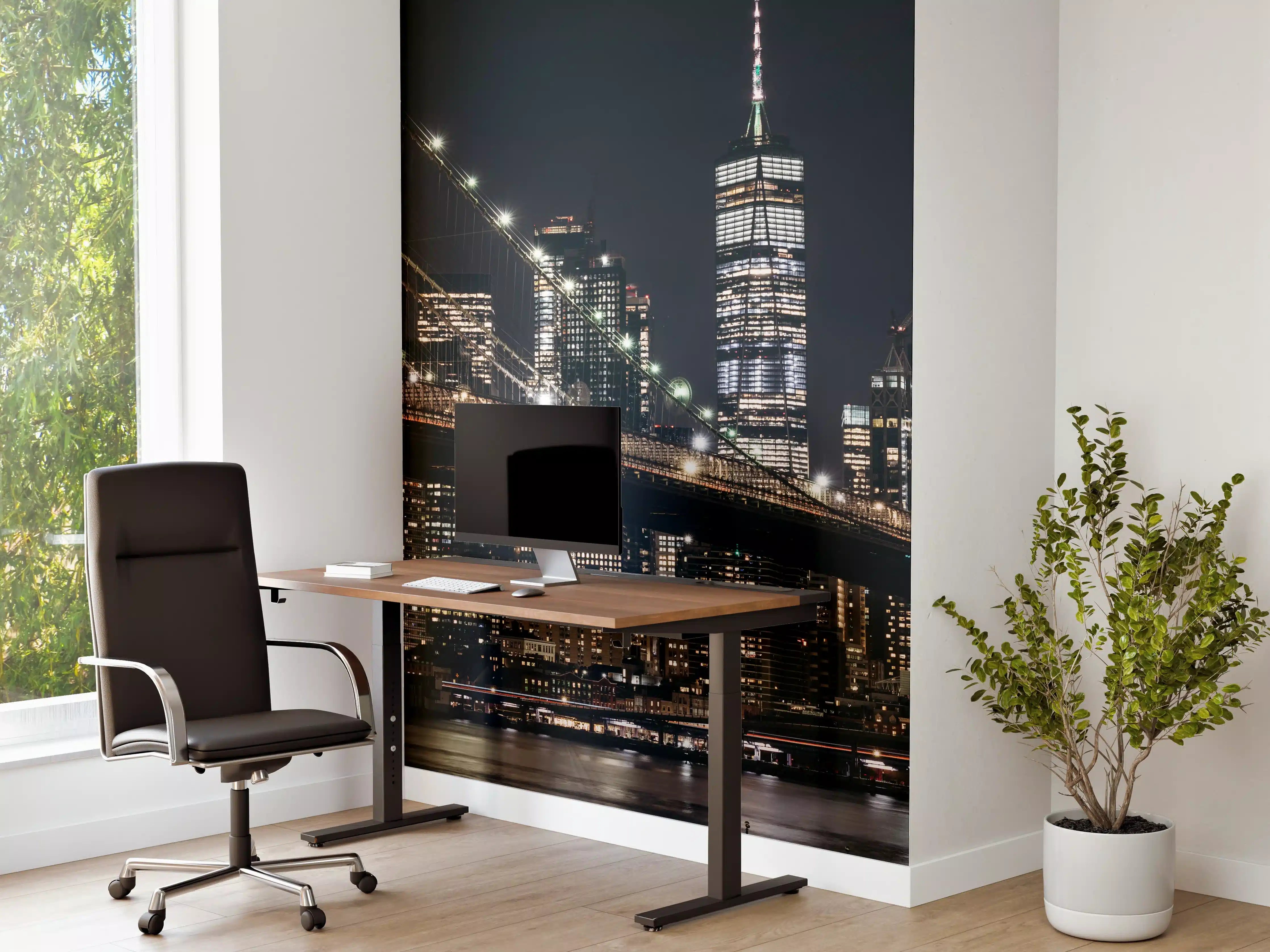 Büro Wandgestaltung - Nachtgrau: Skyline im Schein der Lichter