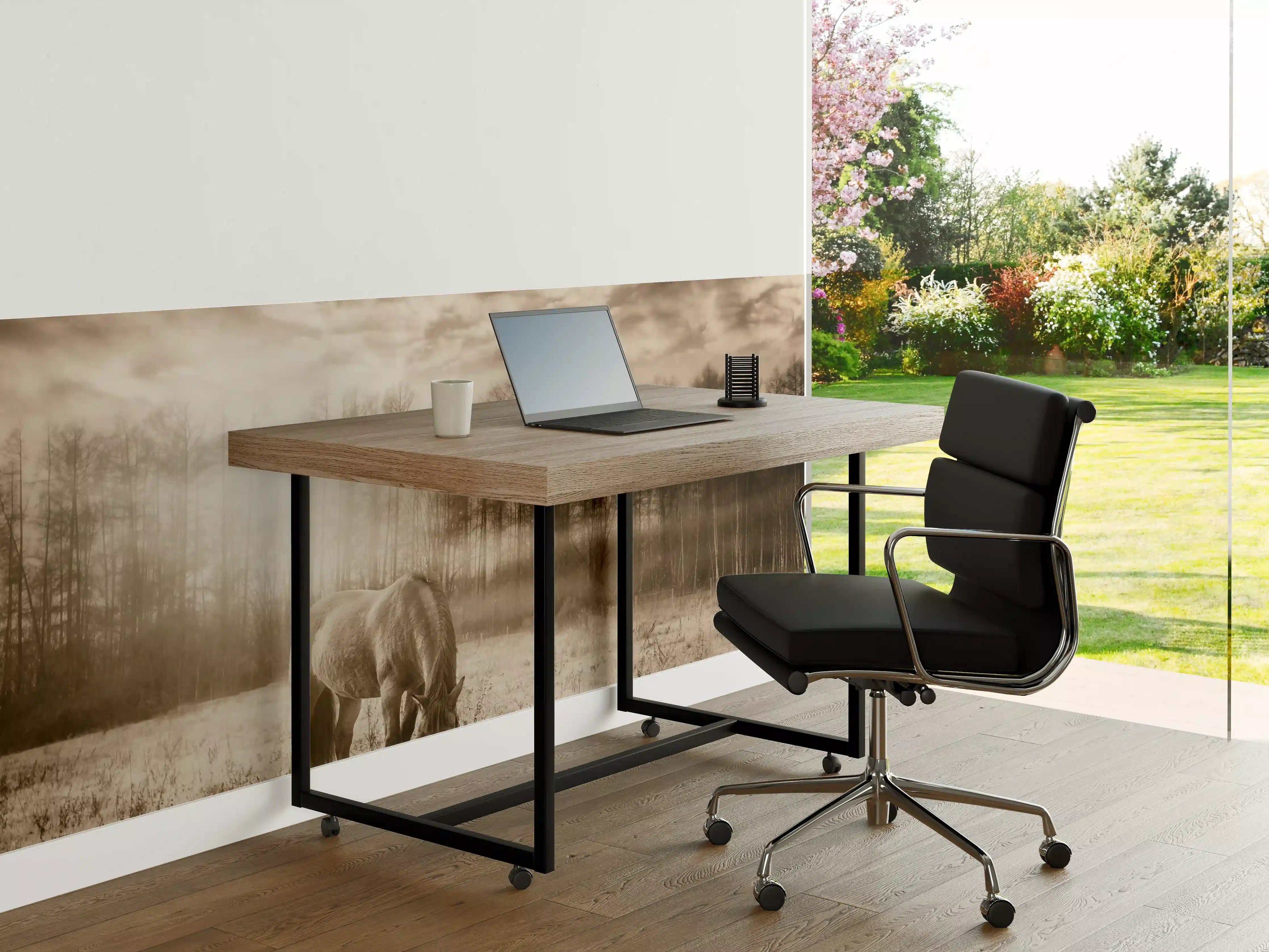 Büro Wandgestaltung - Nebelige Weide mit Pferd im Herbst