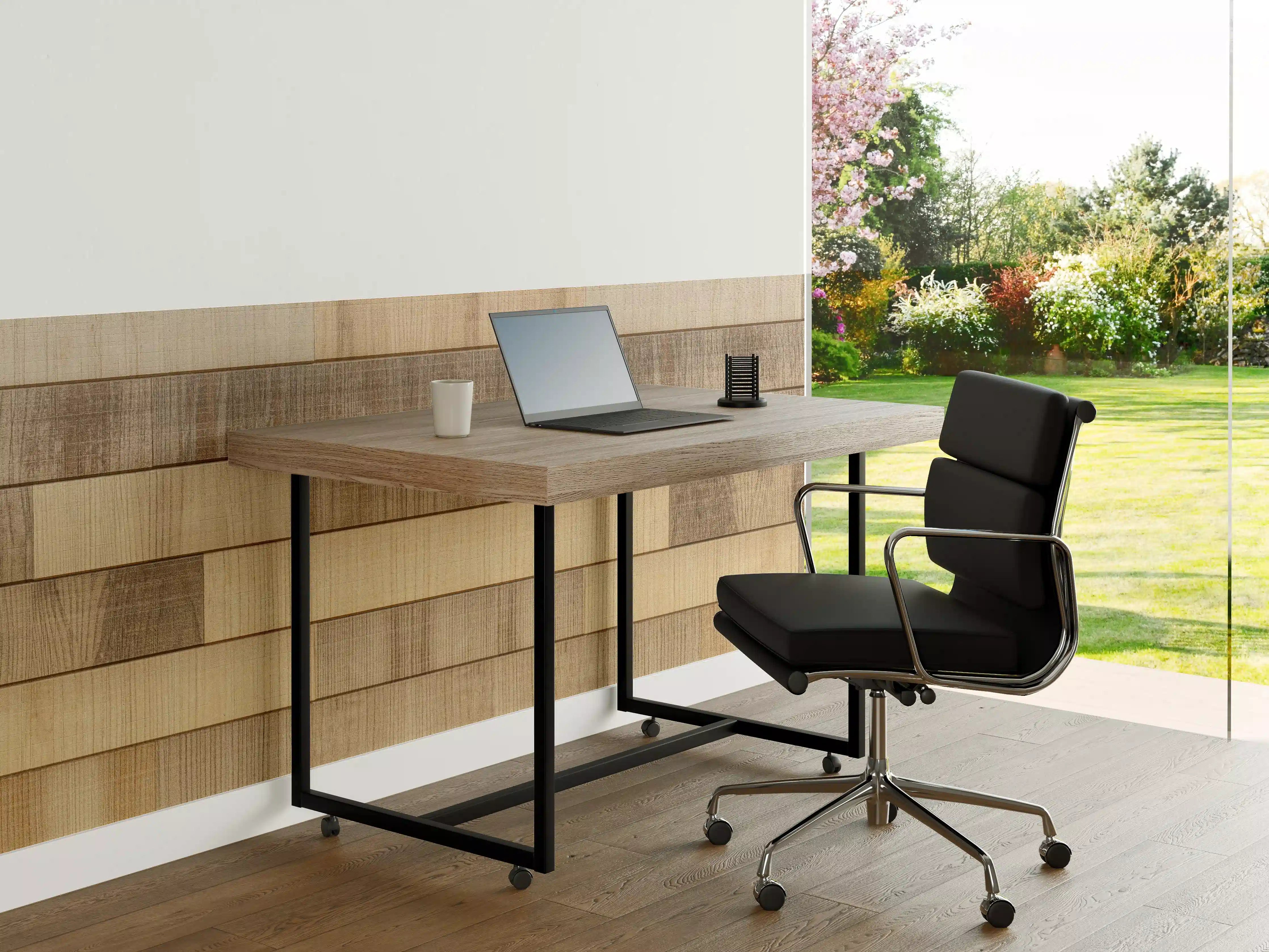 Büro Wandgestaltung - Panorama der braunen Holzplanken
