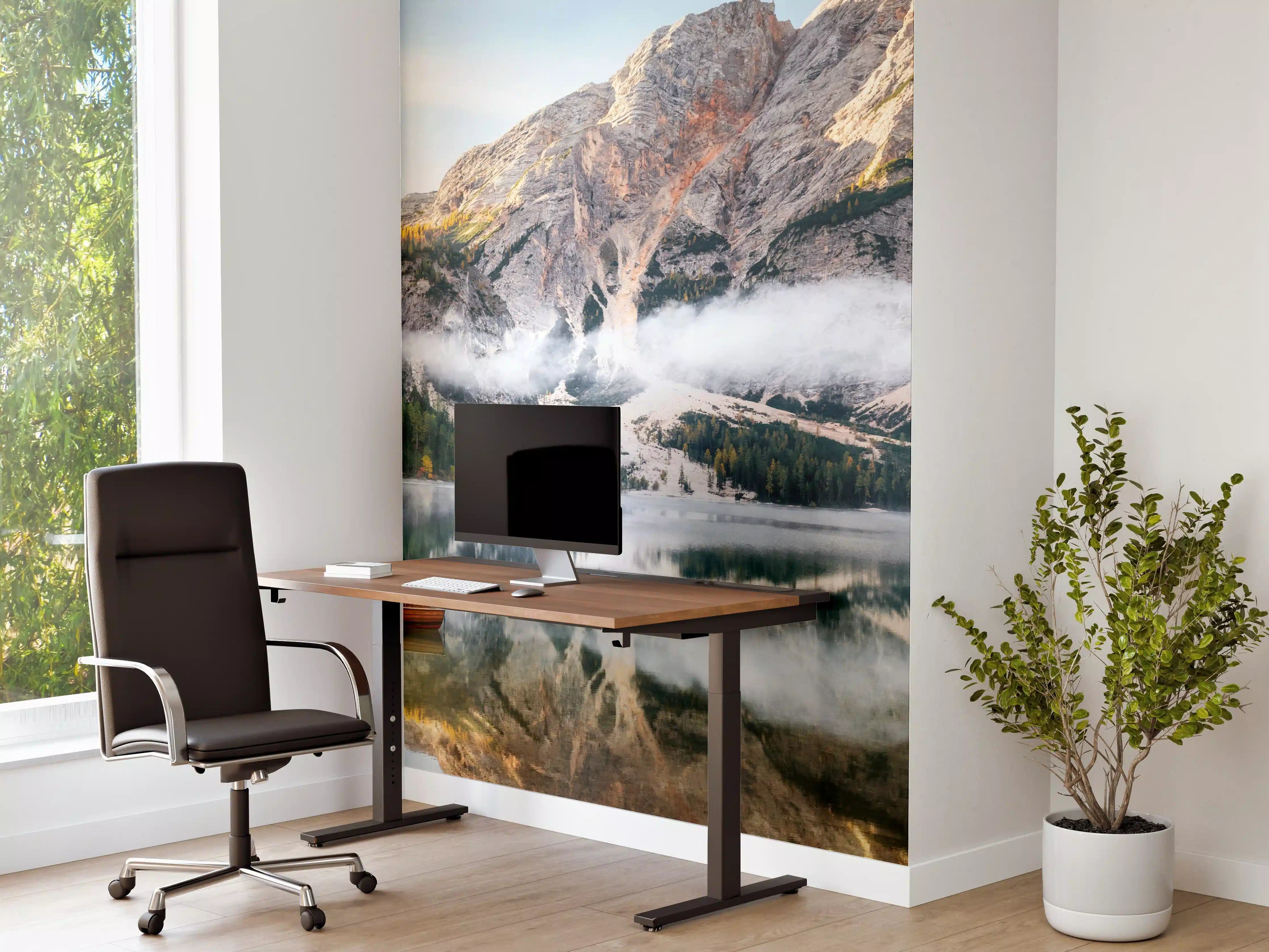 Büro Wandgestaltung - Panoramablick auf Pragser Wildsee