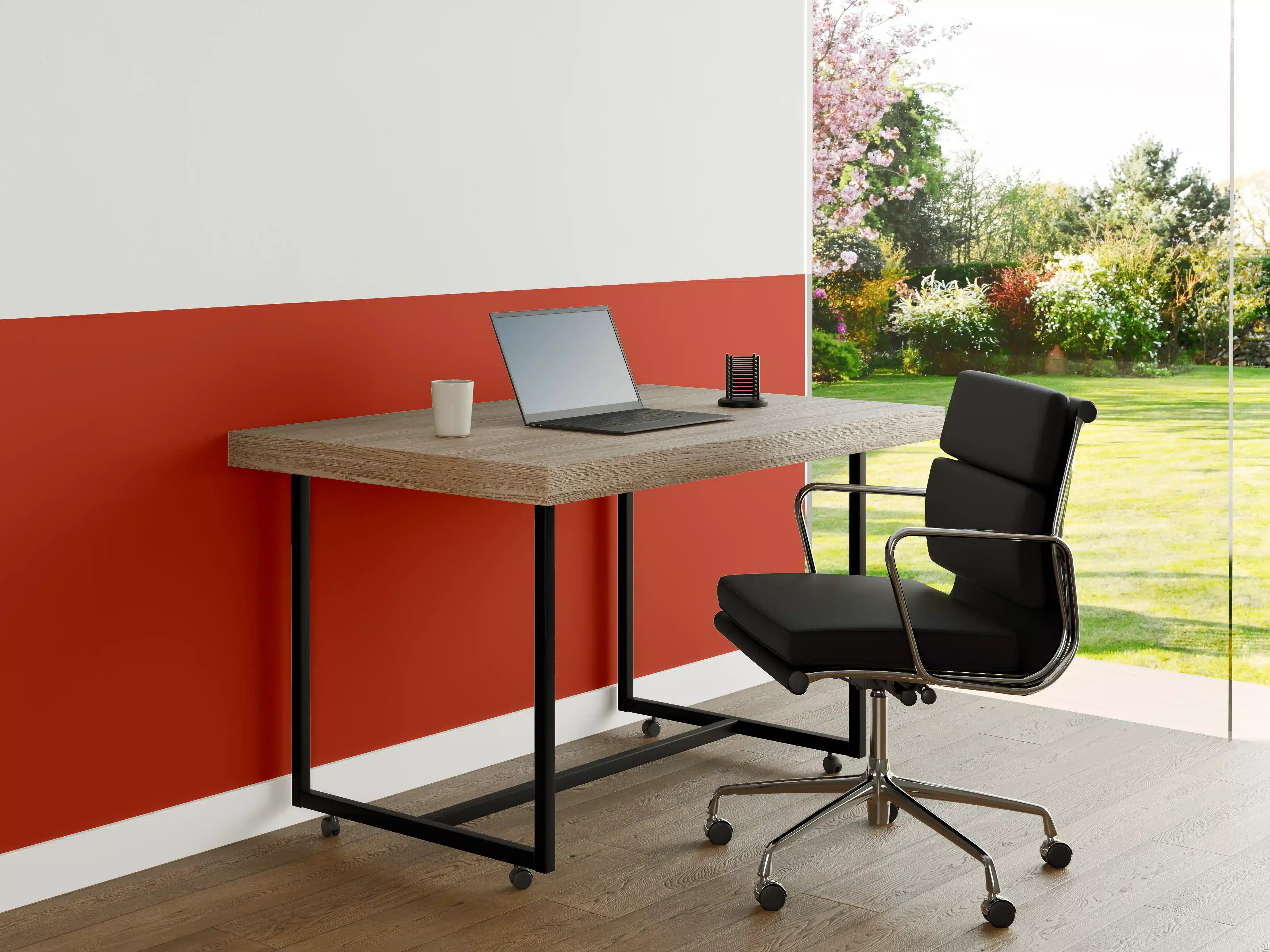 Büro Wandgestaltung - RAL 2002 (Zinnoberrot)