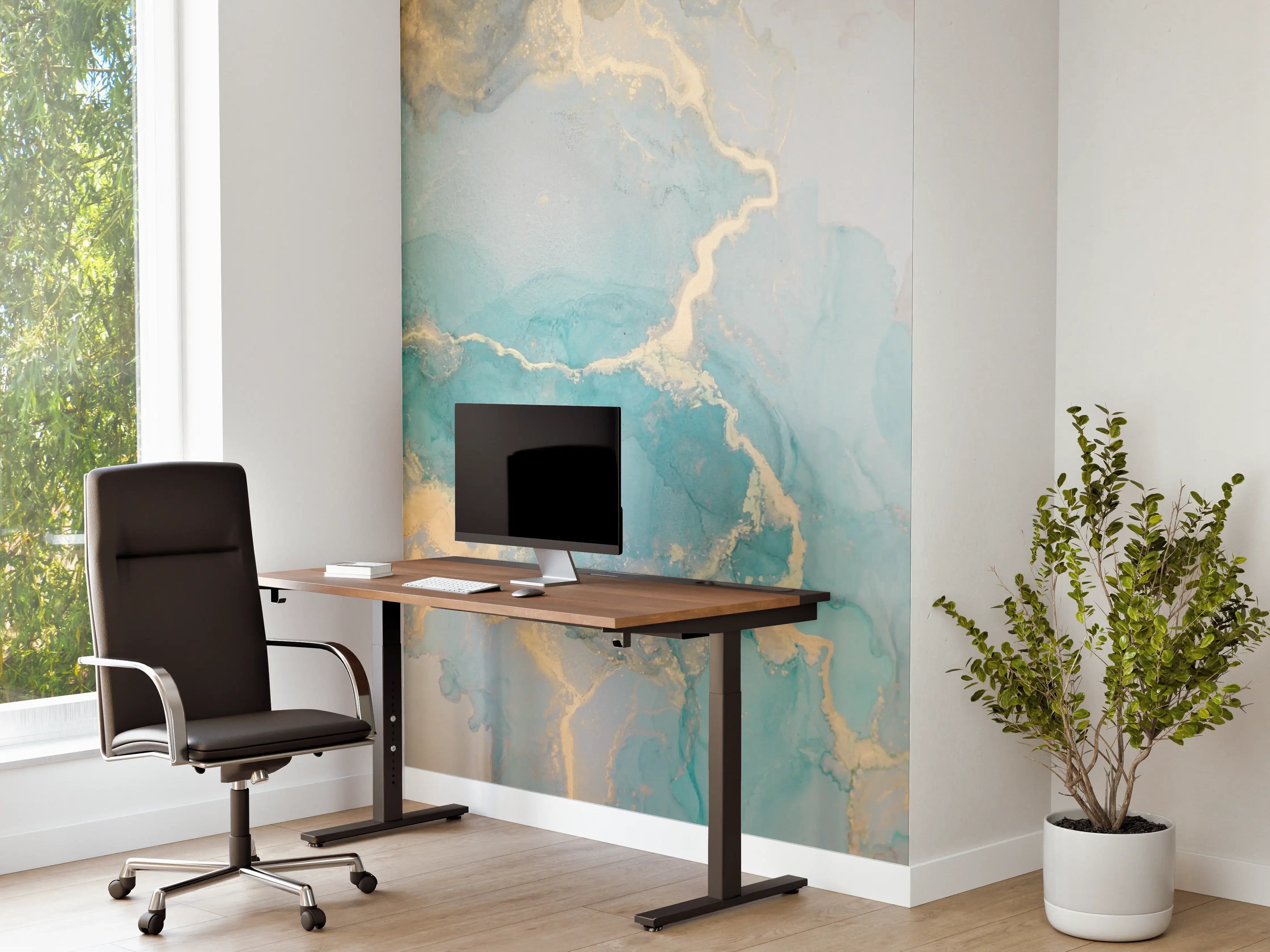 Büro Wandgestaltung - Sanfte Wasserfarbentöne mit Goldakzenten