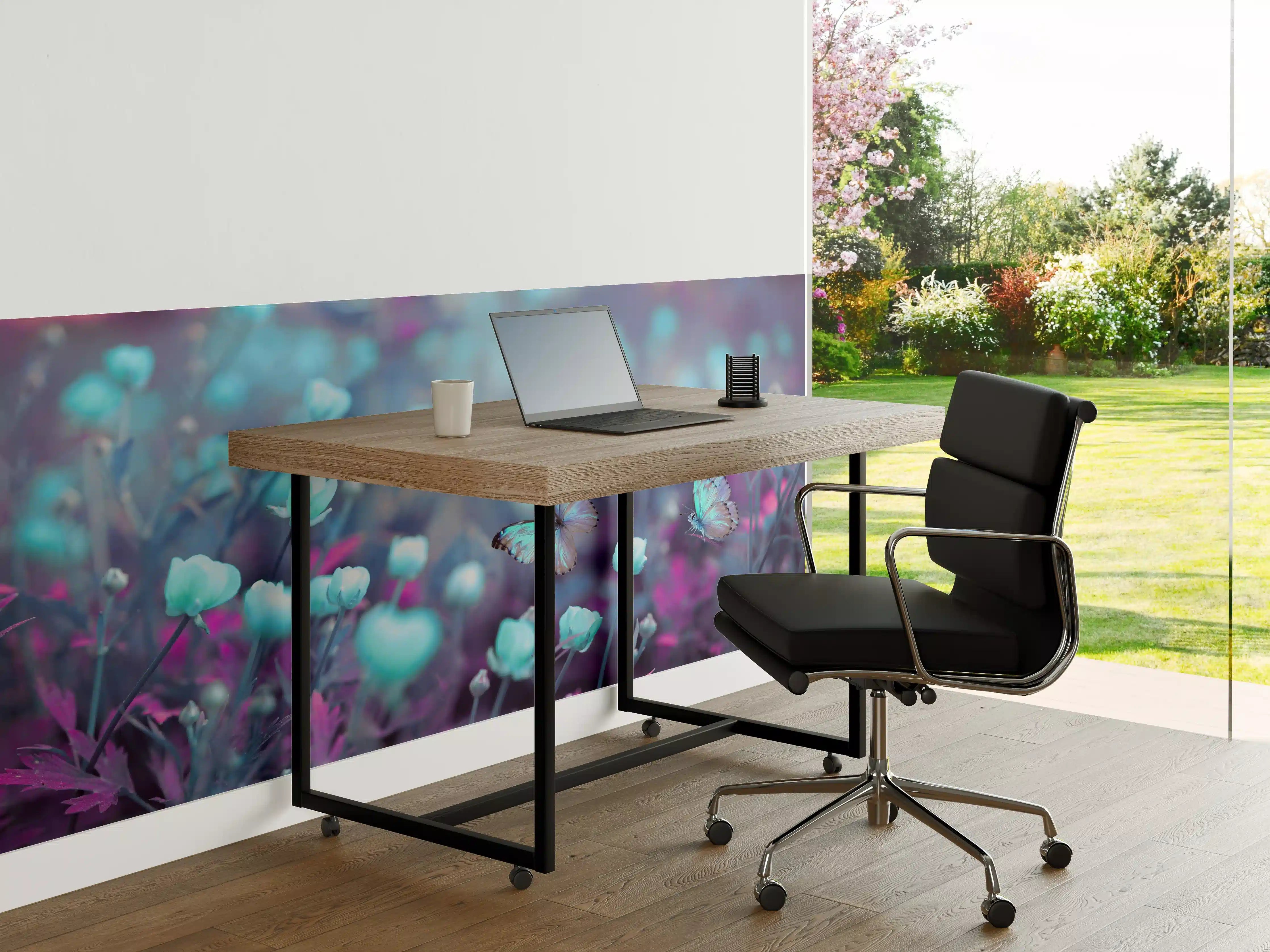 Büro Wandgestaltung - Schmetterlinge über wilden Blumen
