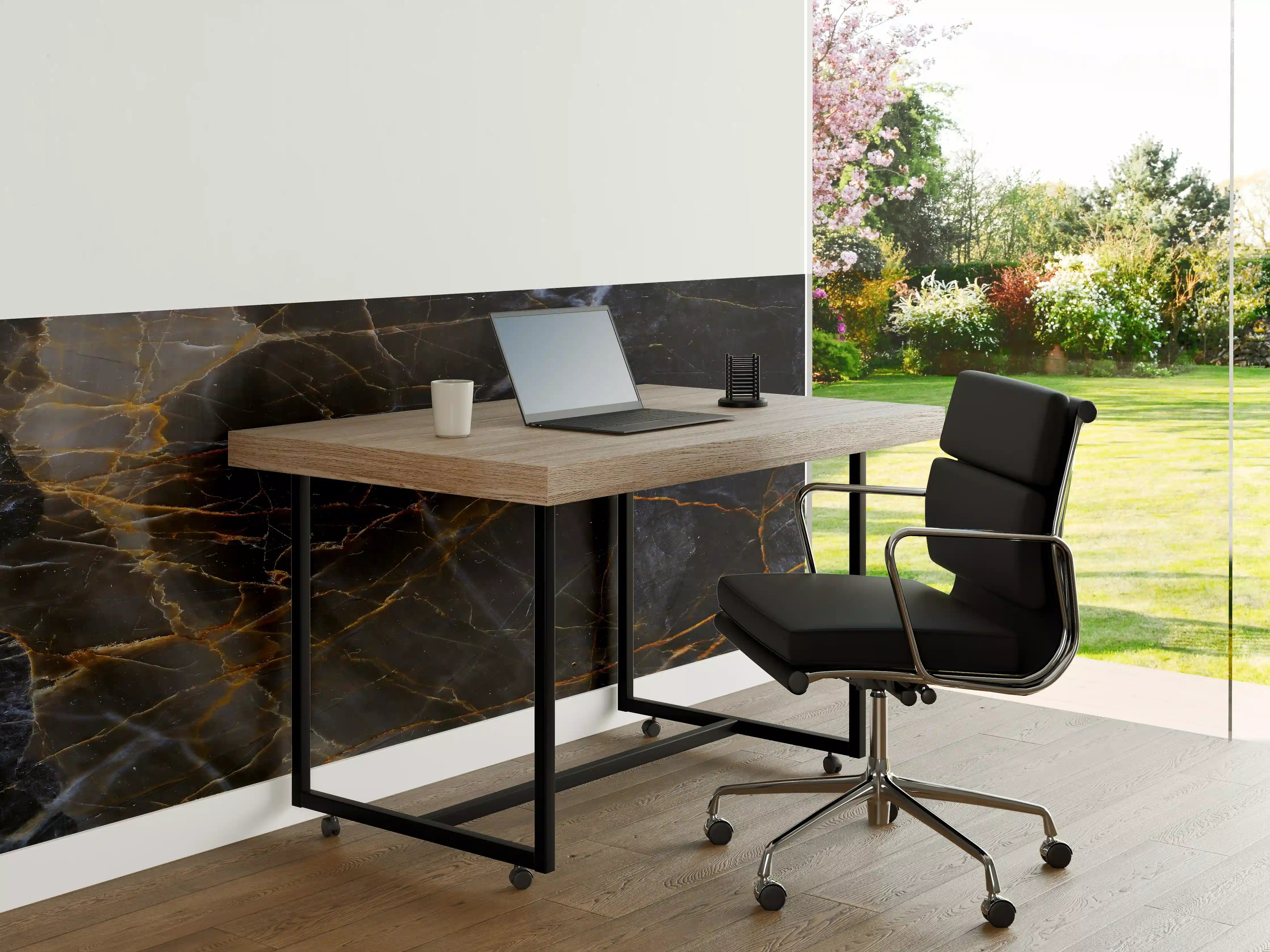 Büro Wandgestaltung - Schwarz und braune Marmor Textur aus Russland