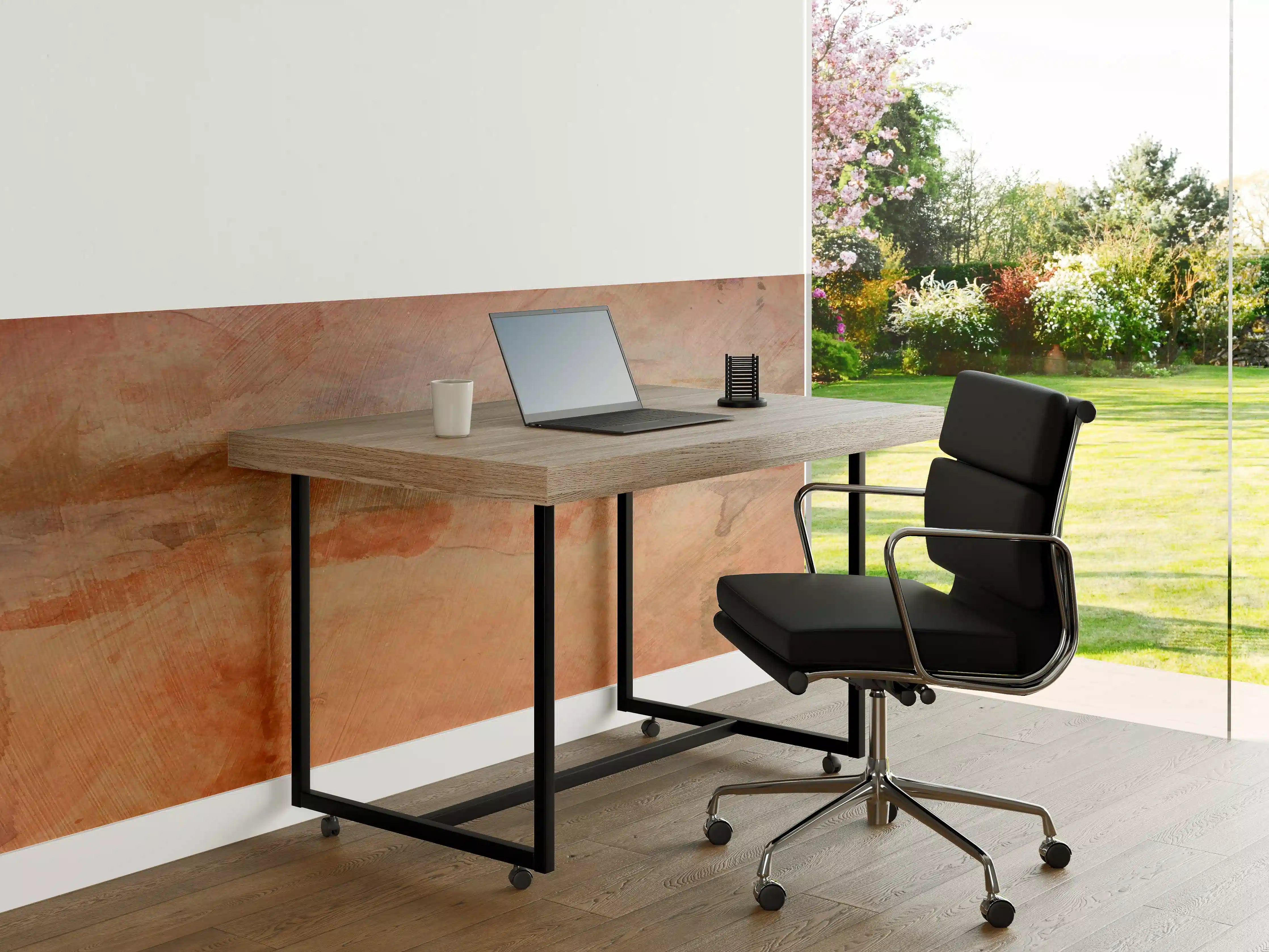 Büro Wandgestaltung - Warme Terrakotta-Wand mit Naturtextur