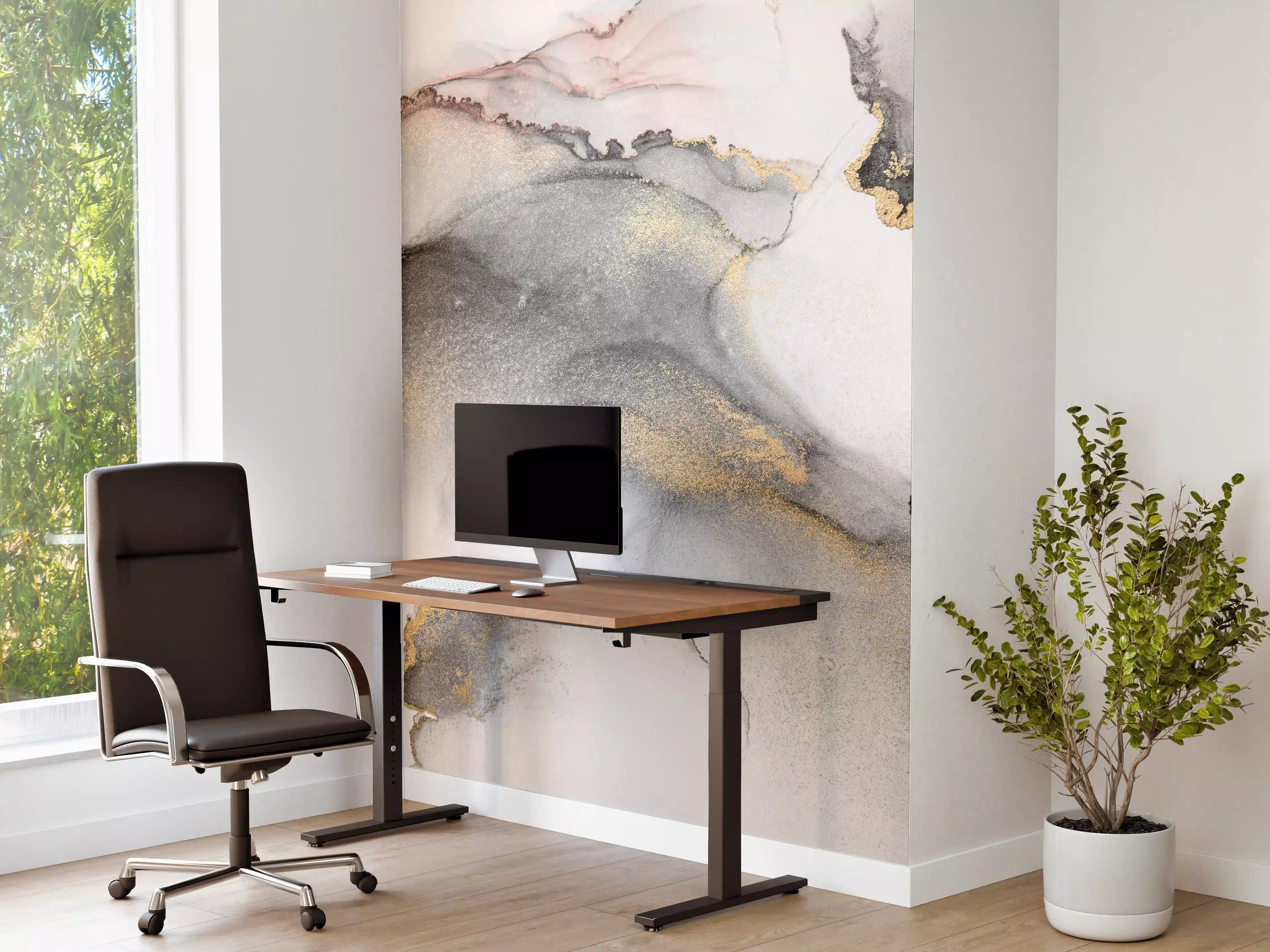 Büro Wandgestaltung - Weiß-Grau-Marmor-Textur mit Goldakzenten