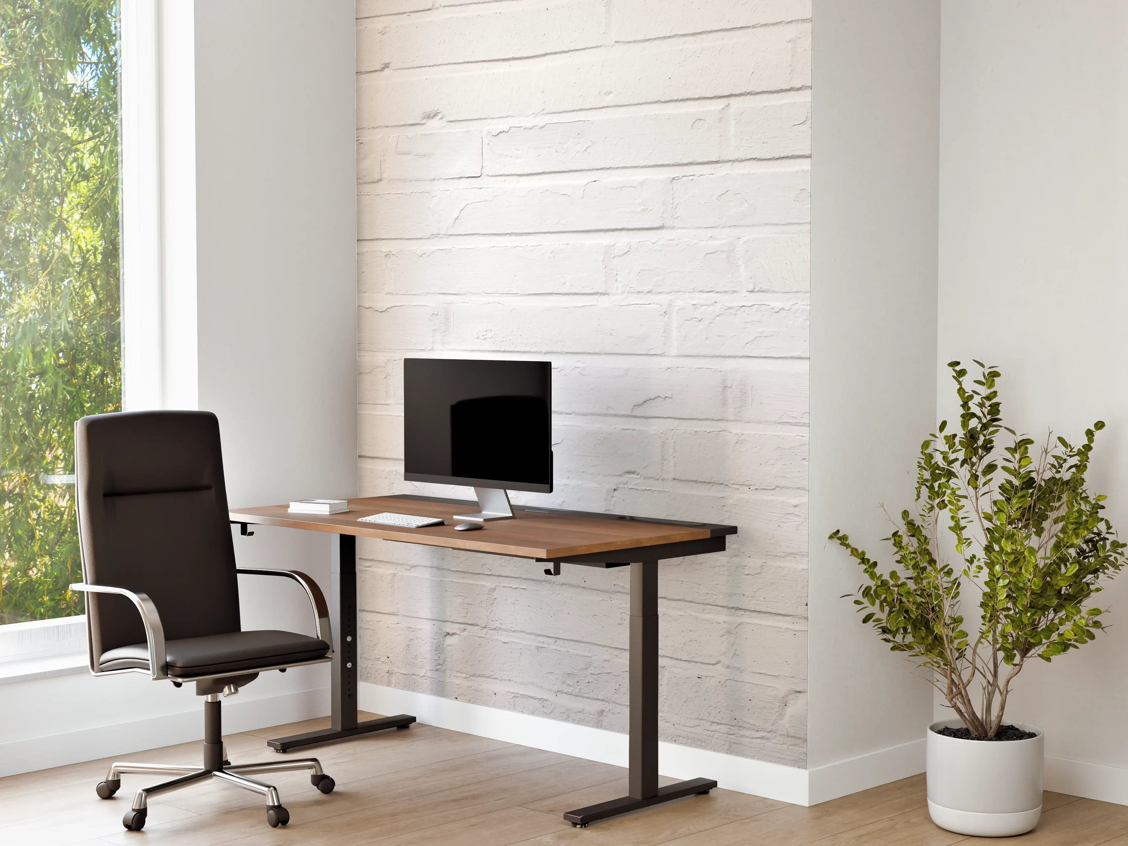 Büro Wandgestaltung - Weiß bemalte Steinmauer