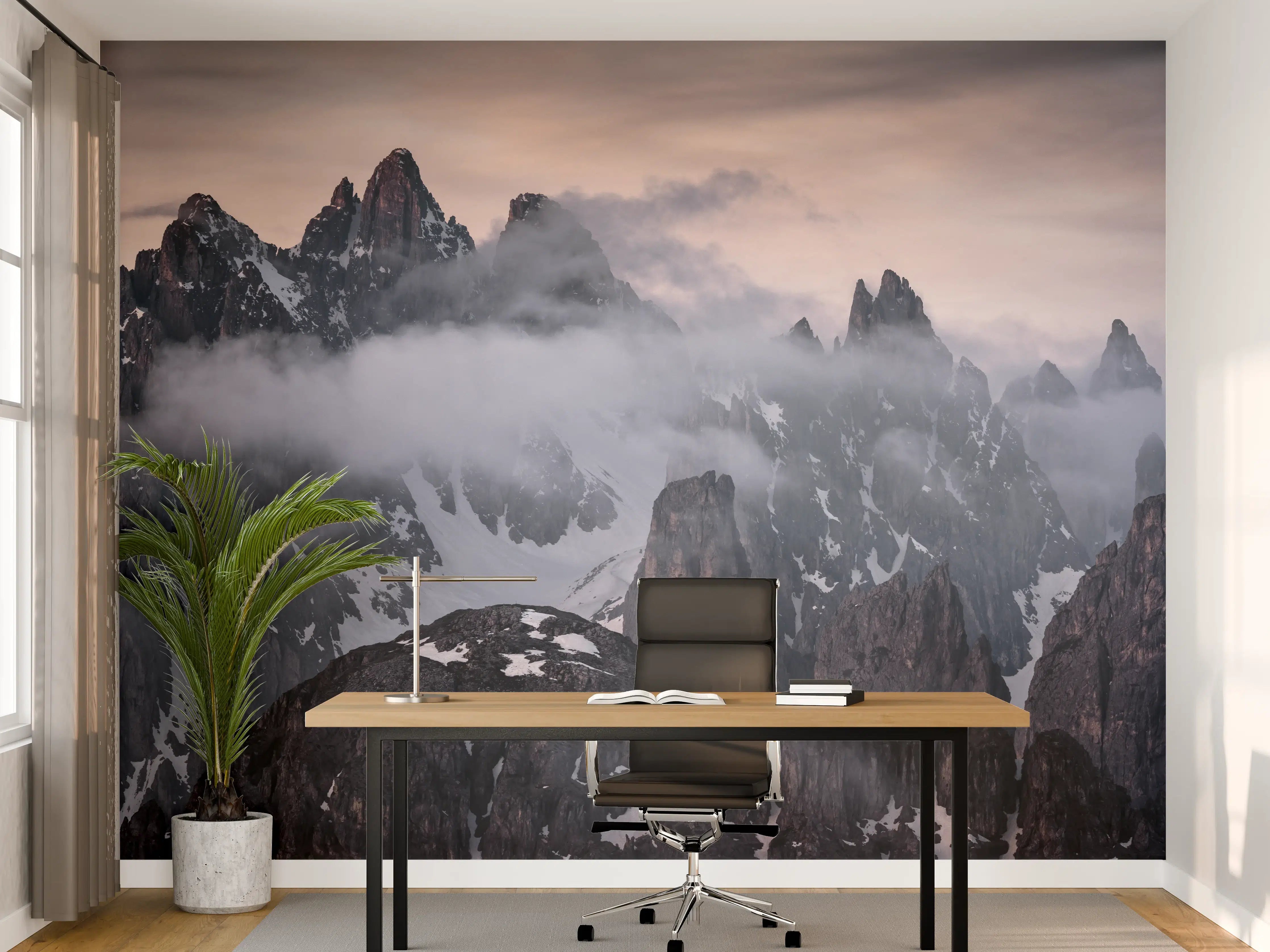 Büro Wandgestaltung - Winterliche Berge in Dämmerung