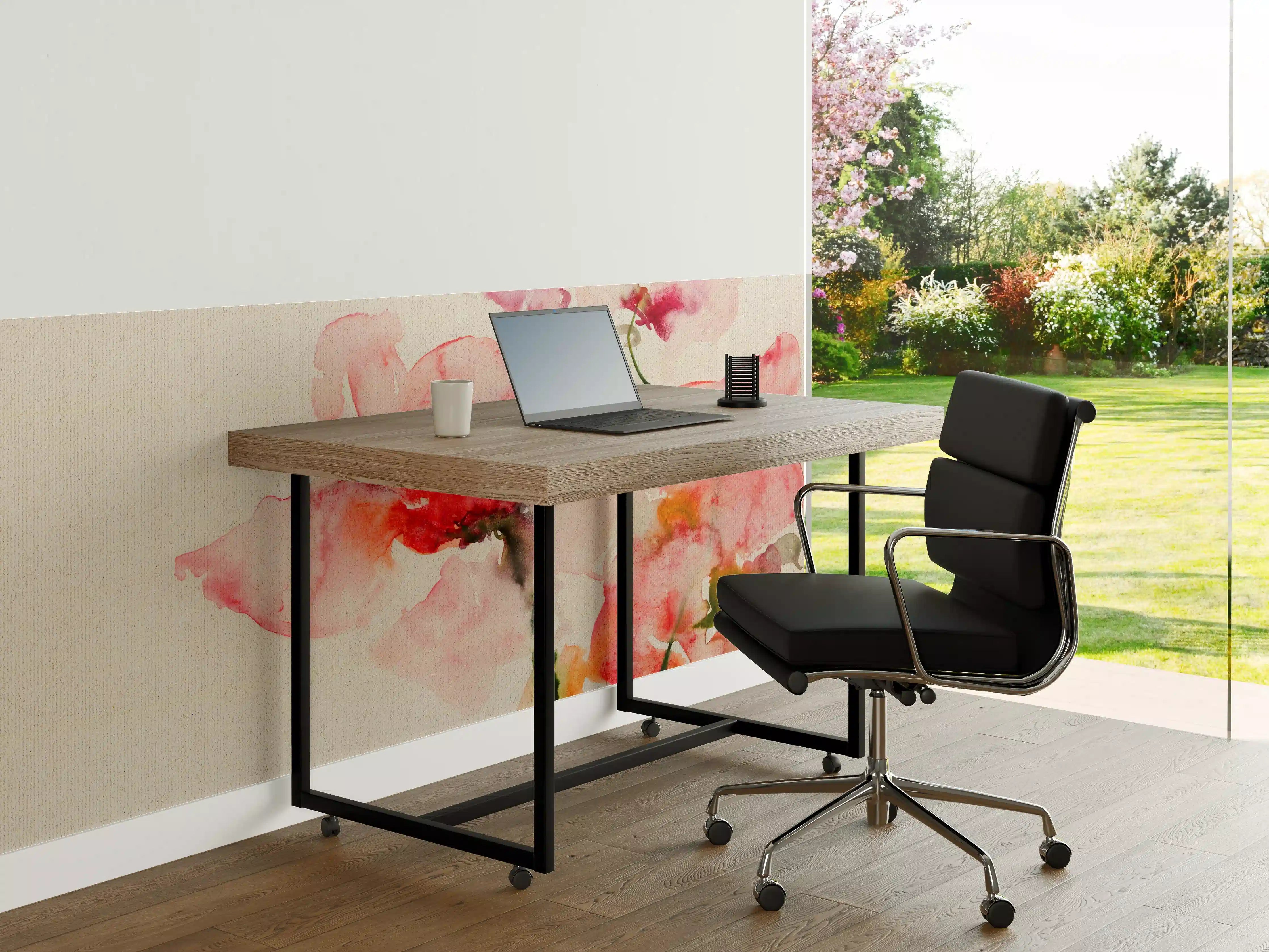 Büro Wandgestaltung - Zarte Grau-Wasserfarben-Blumen