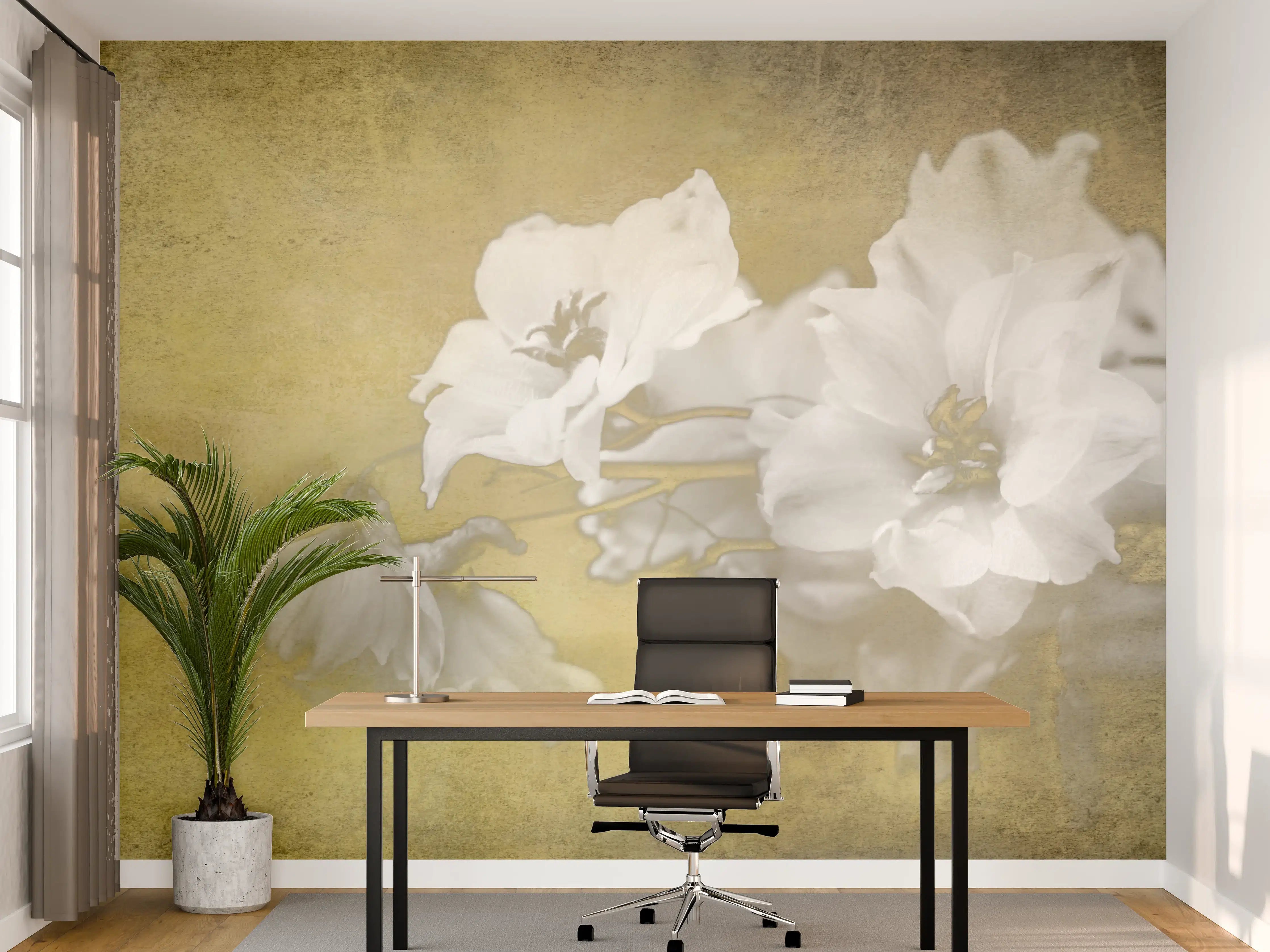 Büro Wandgestaltung - weiße Blumen auf goldenem Hintergrund