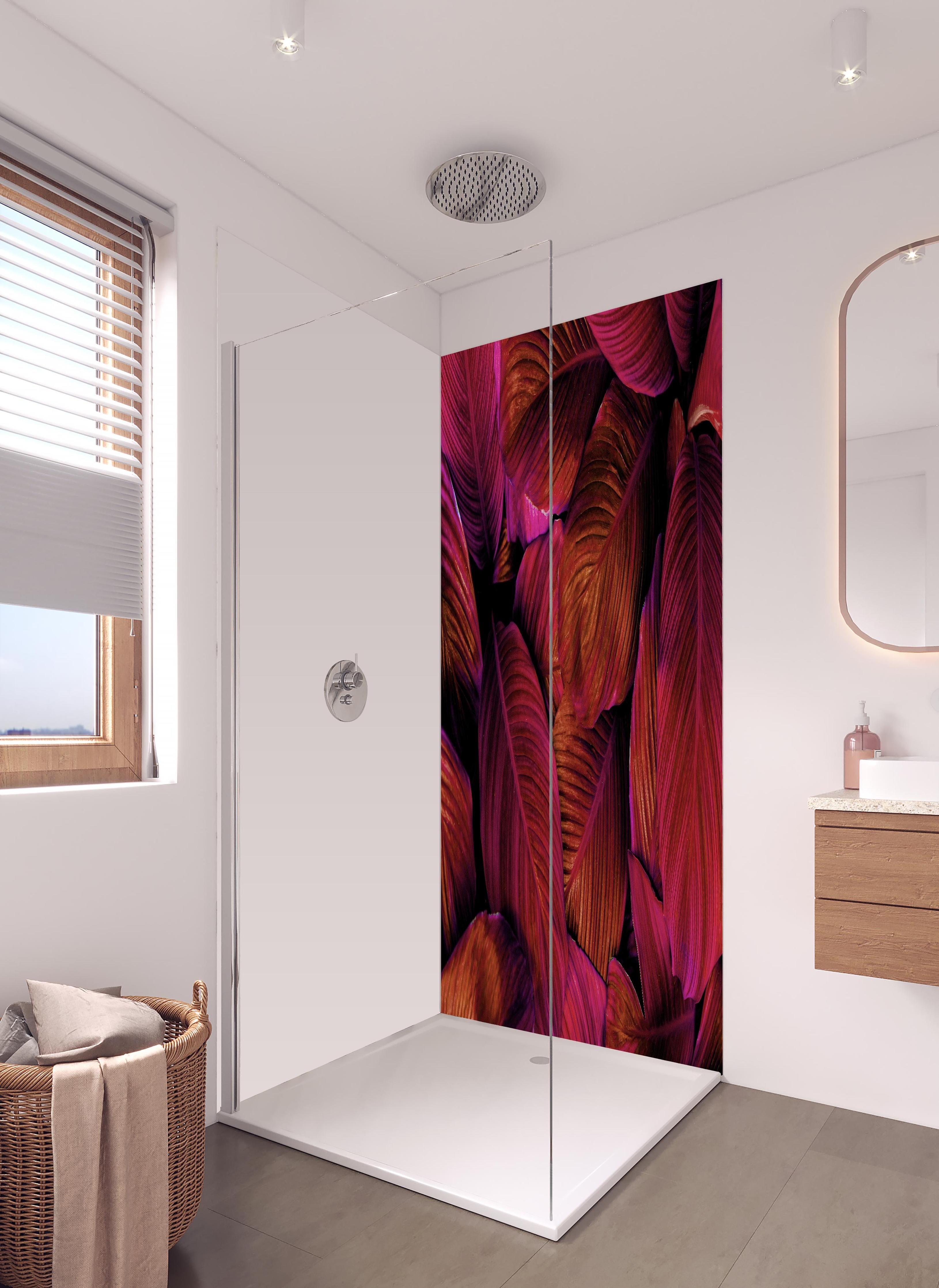 Duschrückwand - Spathiphyllum cannifolium - Rosa Blätter in hellem Badezimmer mit Regenduschkopf - zweiteilige Eck-Duschrückwand