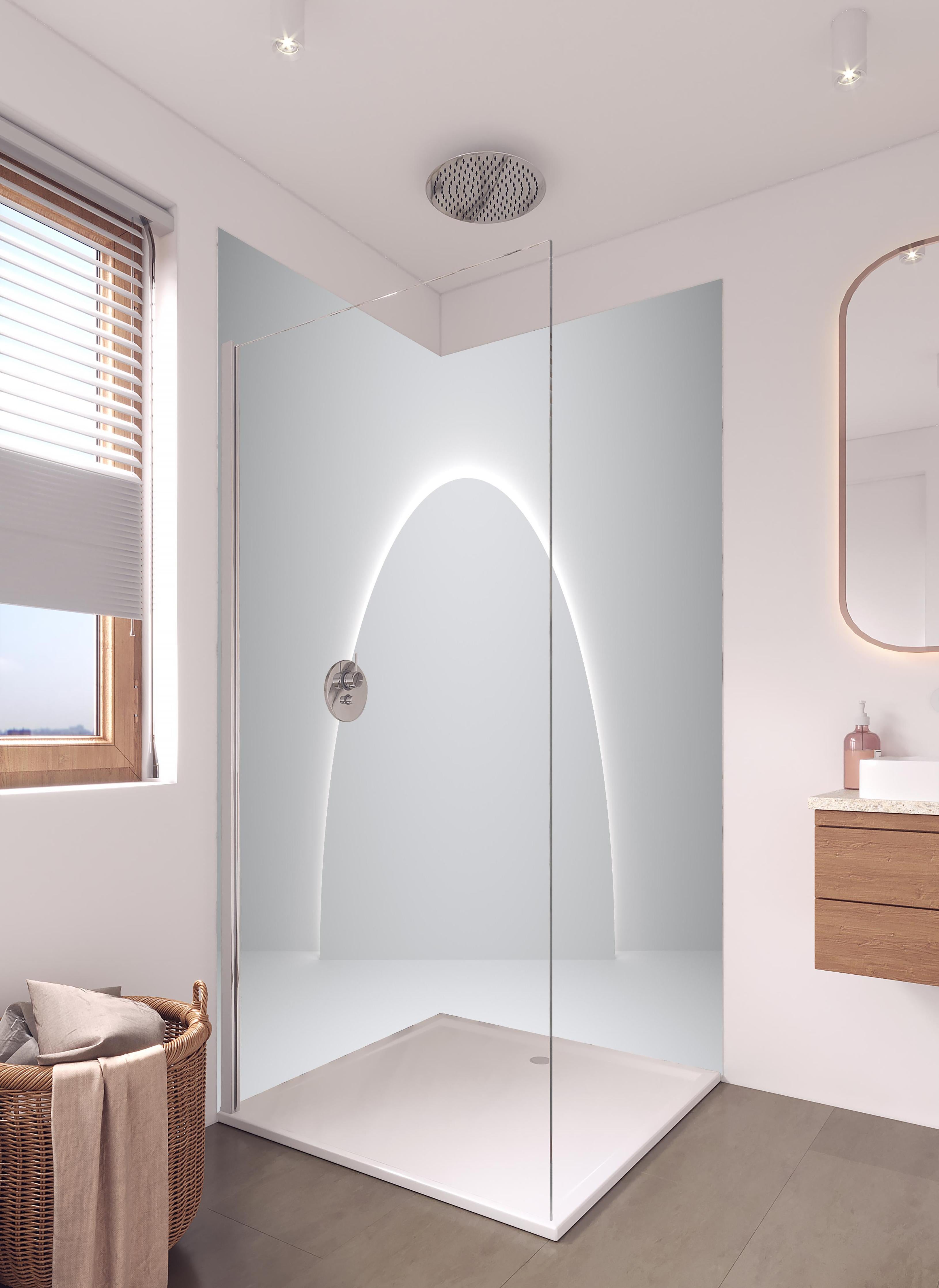 Duschrückwand - 3D Weiß-Grau Minimal Design Podest in hellem Badezimmer mit Regenduschkopf - zweiteilige Eck-Duschrückwand