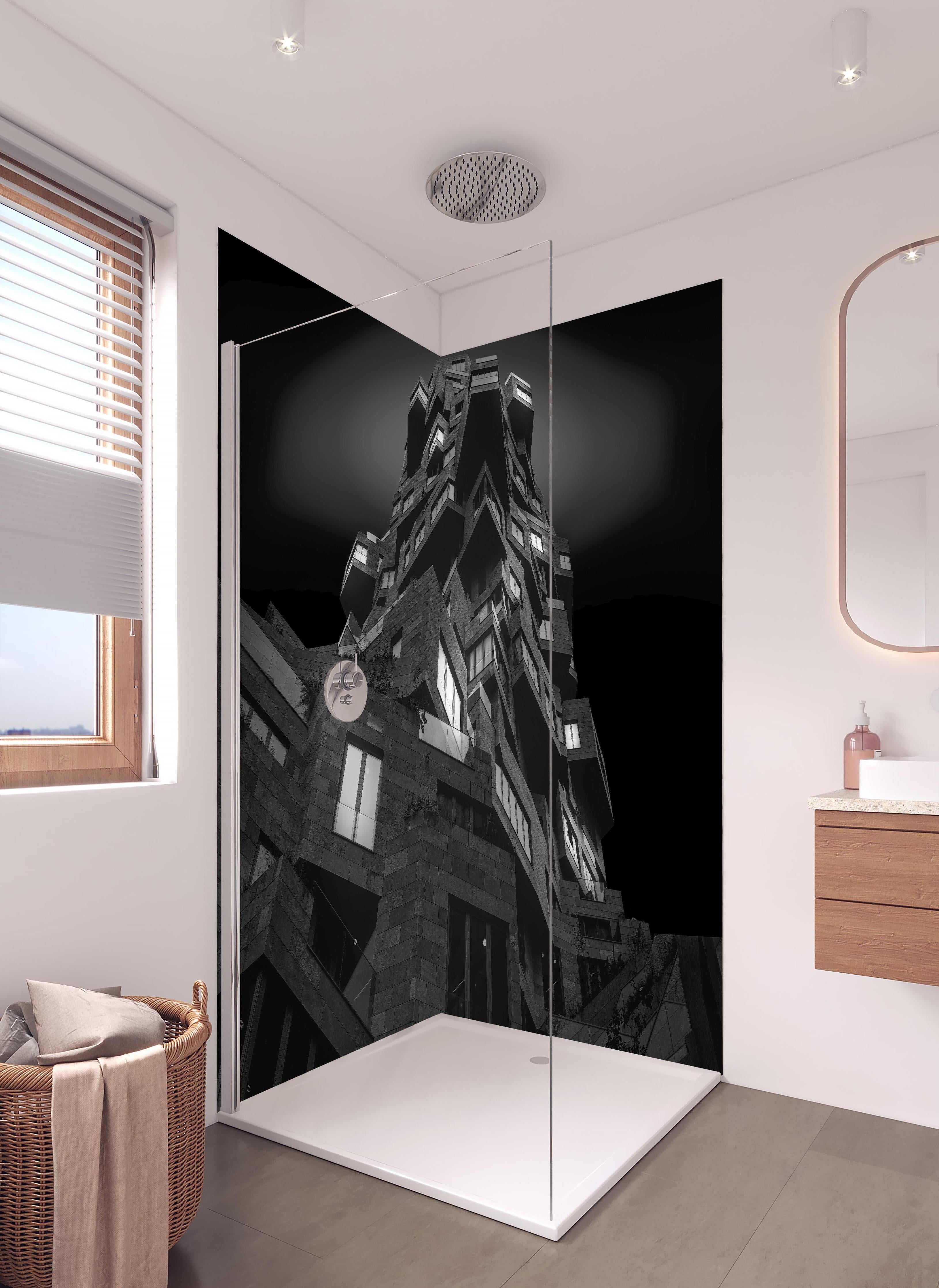 Duschrückwand - Abstrakte Architektur in hellem Badezimmer mit Regenduschkopf - zweiteilige Eck-Duschrückwand