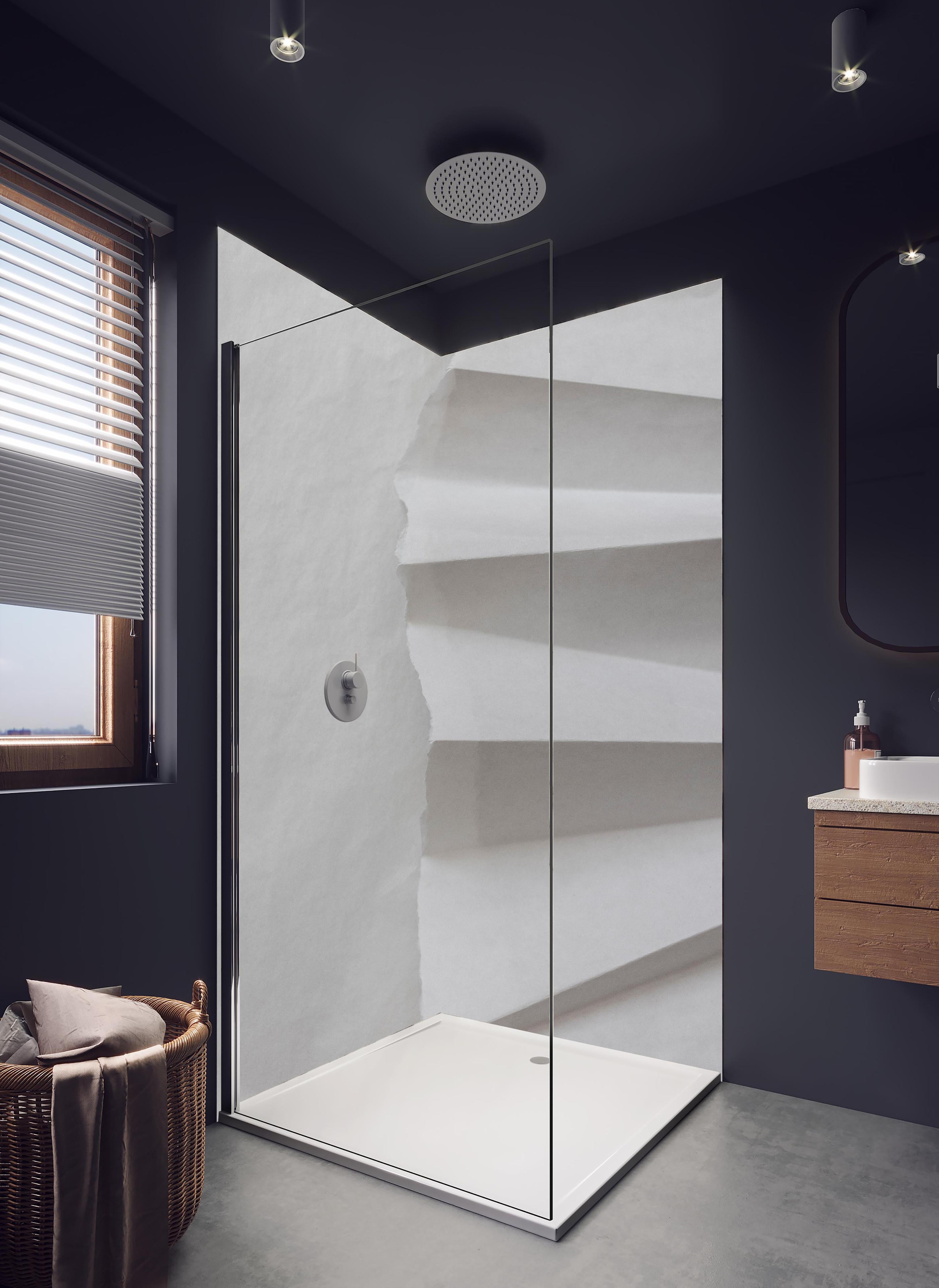 Duschrückwand - Abstrakte weiβe Papierkunst mit Grautönen in hellem Badezimmer mit Regenduschkopf - zweiteilige Eck-Duschrückwand