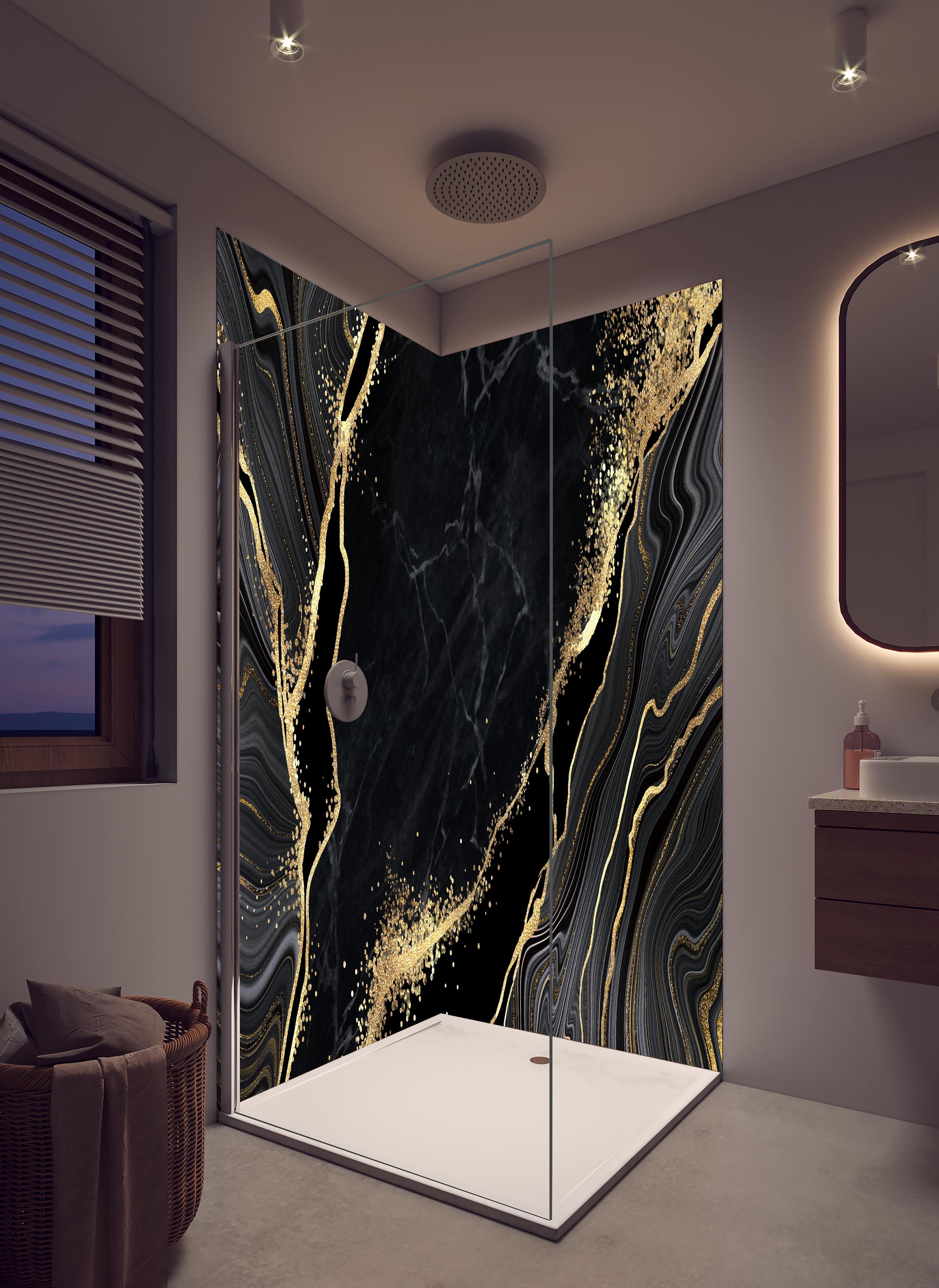 Duschrückwand - Abstrakter schwarzer Marmor mit goldenen Adern in hellem Badezimmer mit Regenduschkopf - zweiteilige Eck-Duschrückwand