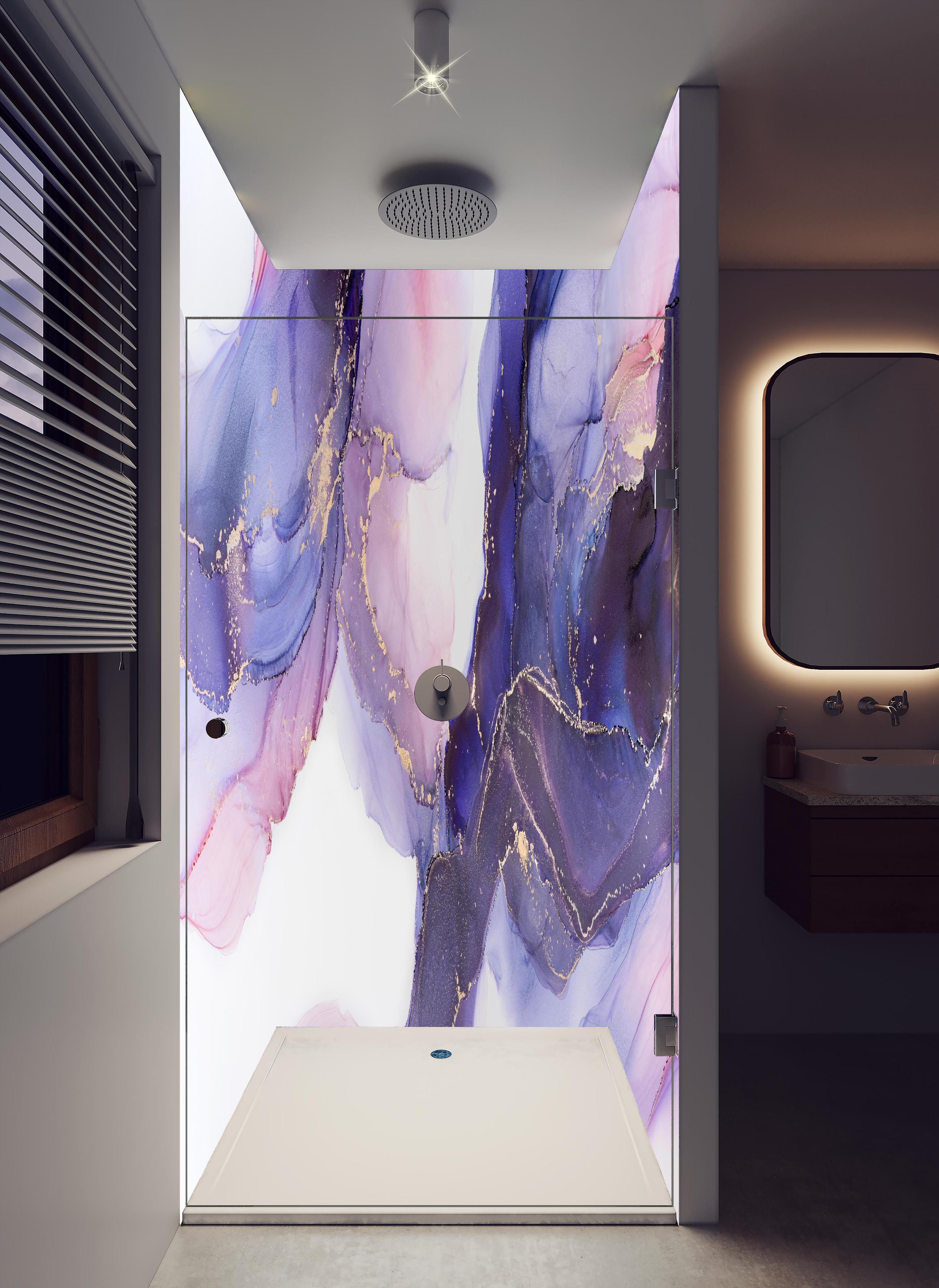 Duschrückwand - Abstraktes Kunstwerk - Öl Malerei in hellem Badezimmer mit Regenduschkopf - zweiteilige Eck-Duschrückwand