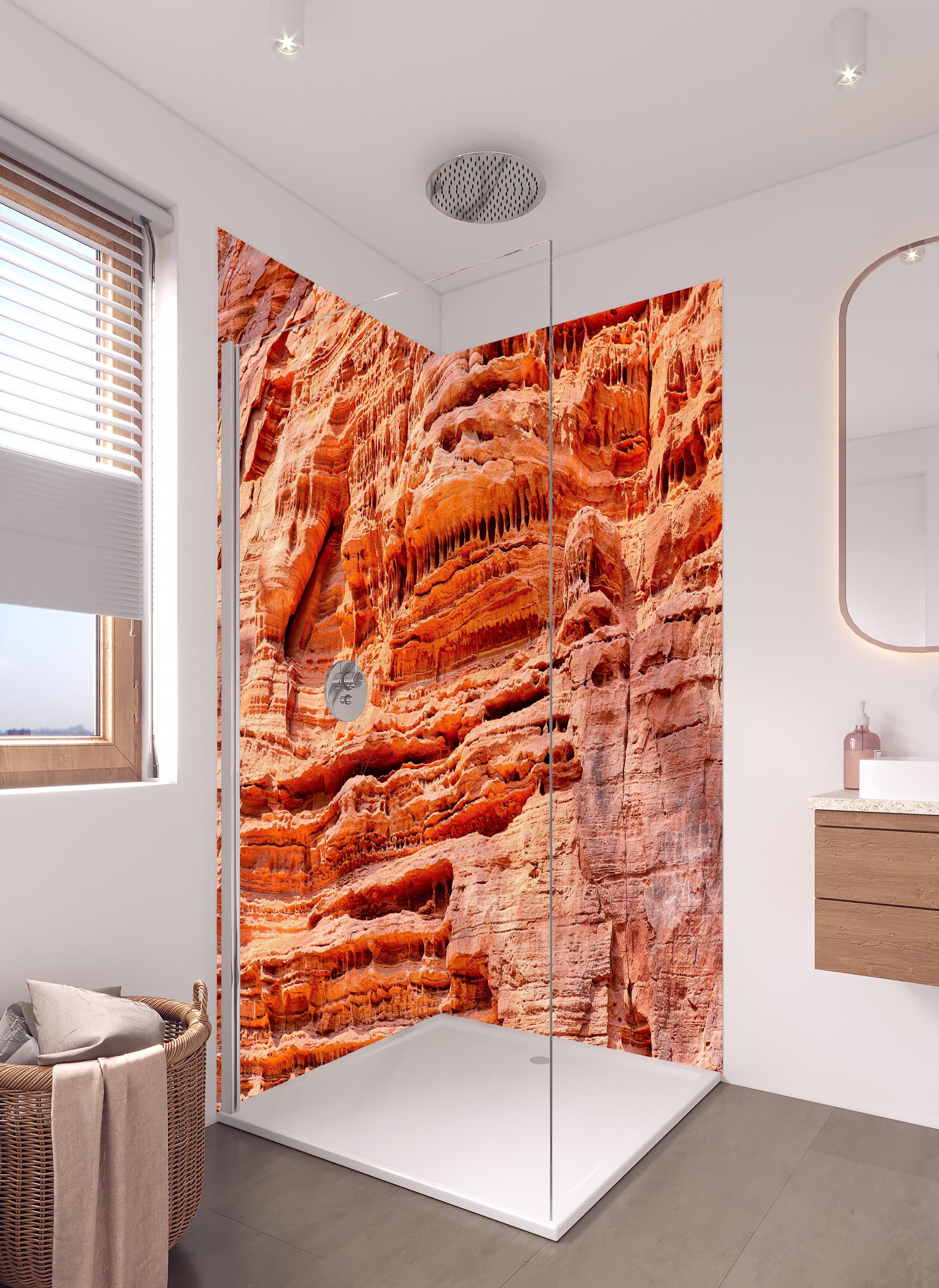 Duschrückwand - Altschlosspfad im Pirmasens-Land in hellem Badezimmer mit Regenduschkopf - zweiteilige Eck-Duschrückwand