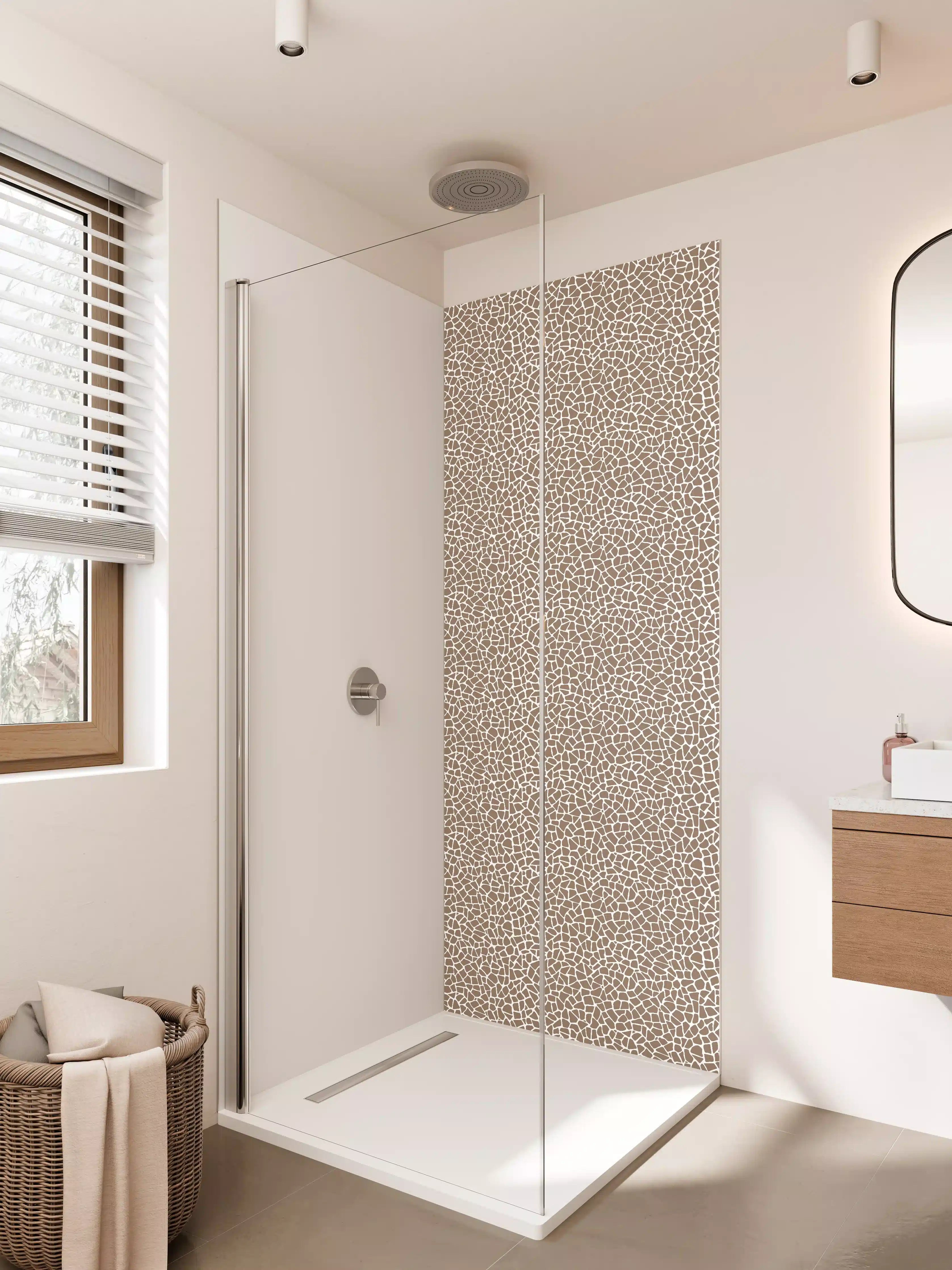 Duschrückwand - Beige Tiermuster mit feiner Struktur