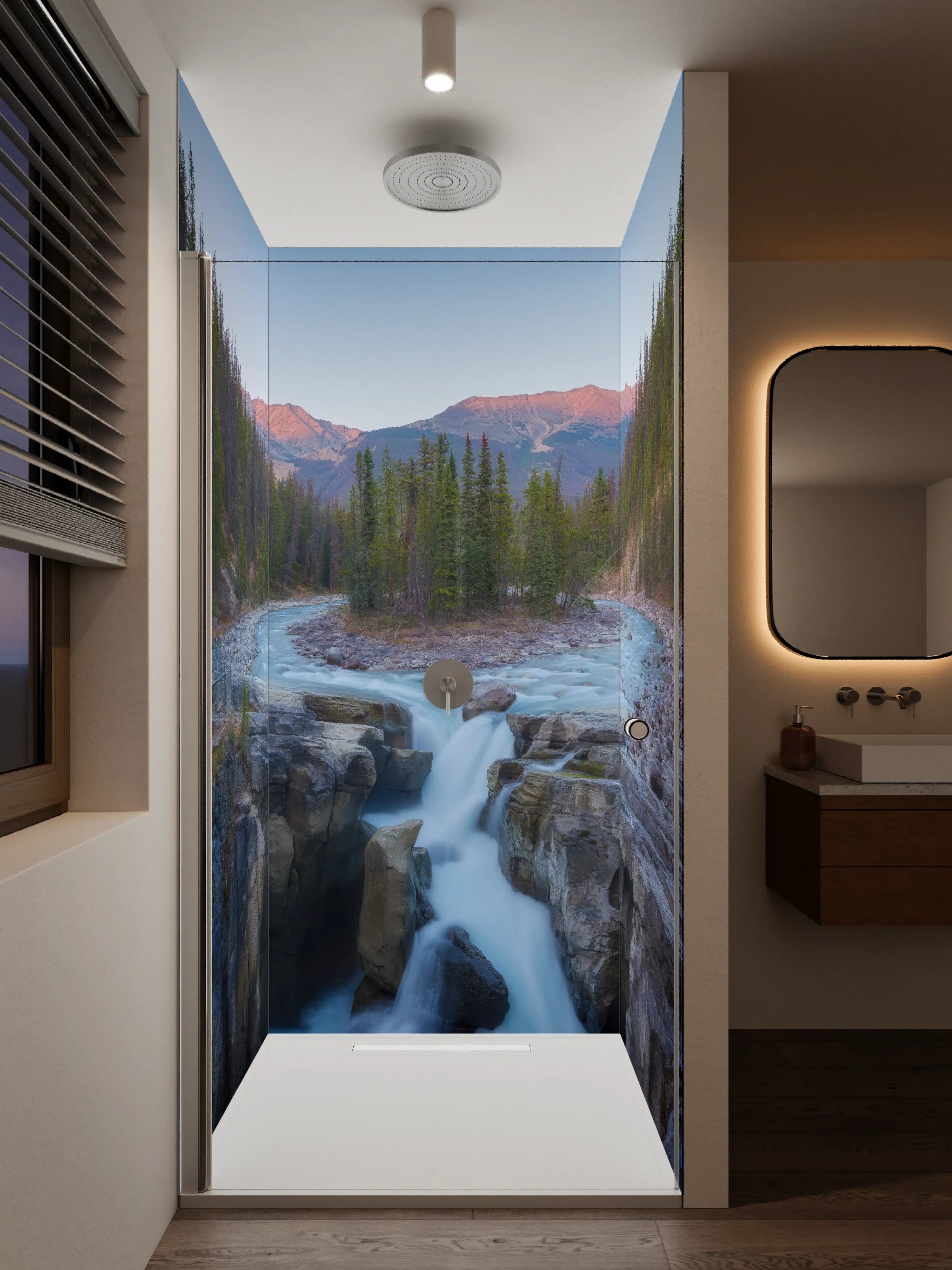 Duschrückwand - Berglandschaft mit Fluss bei Sonnenaufgang