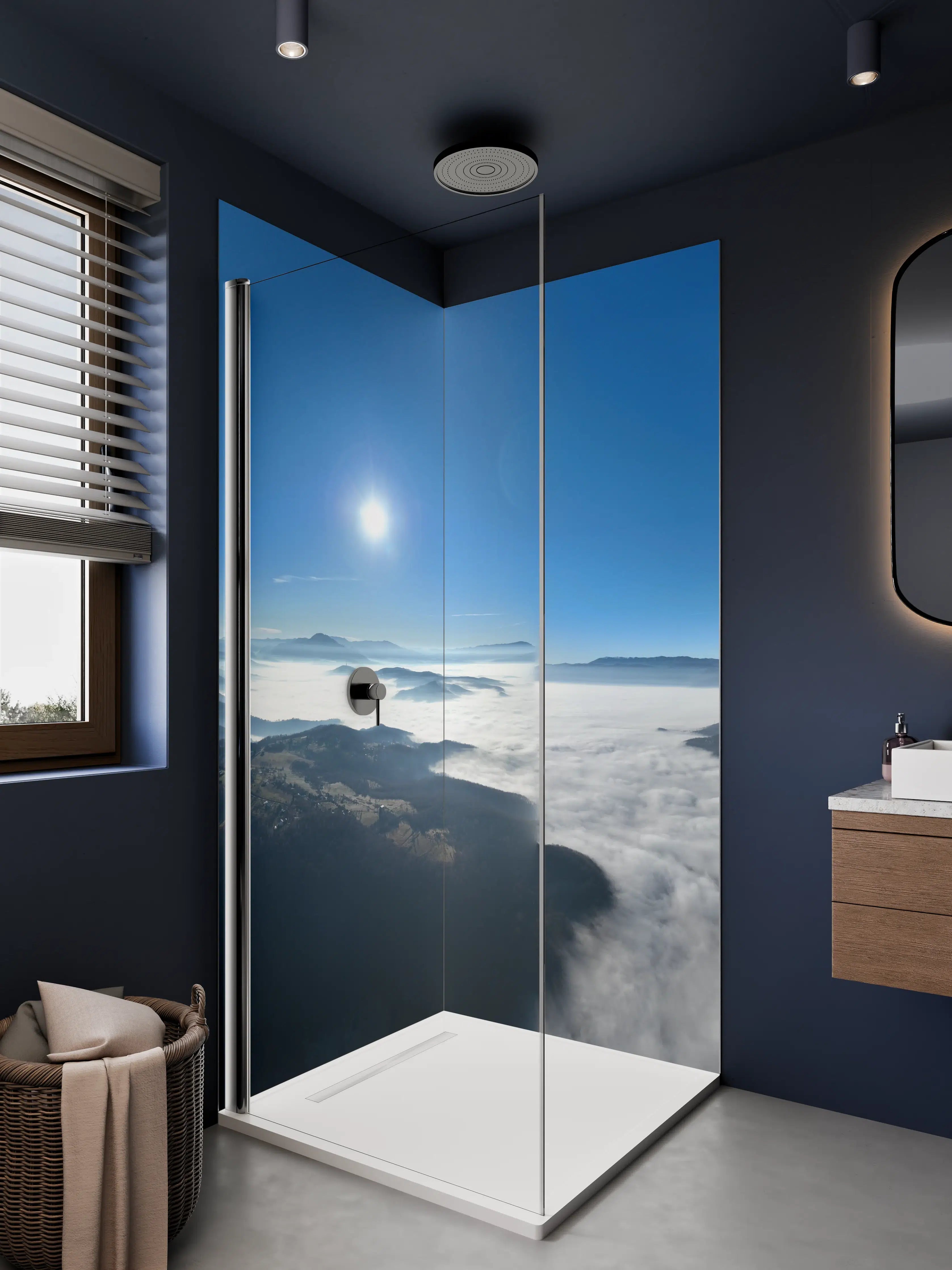 Duschrückwand - Bergpanorama im Sonnenlicht mit Wolkenmeer