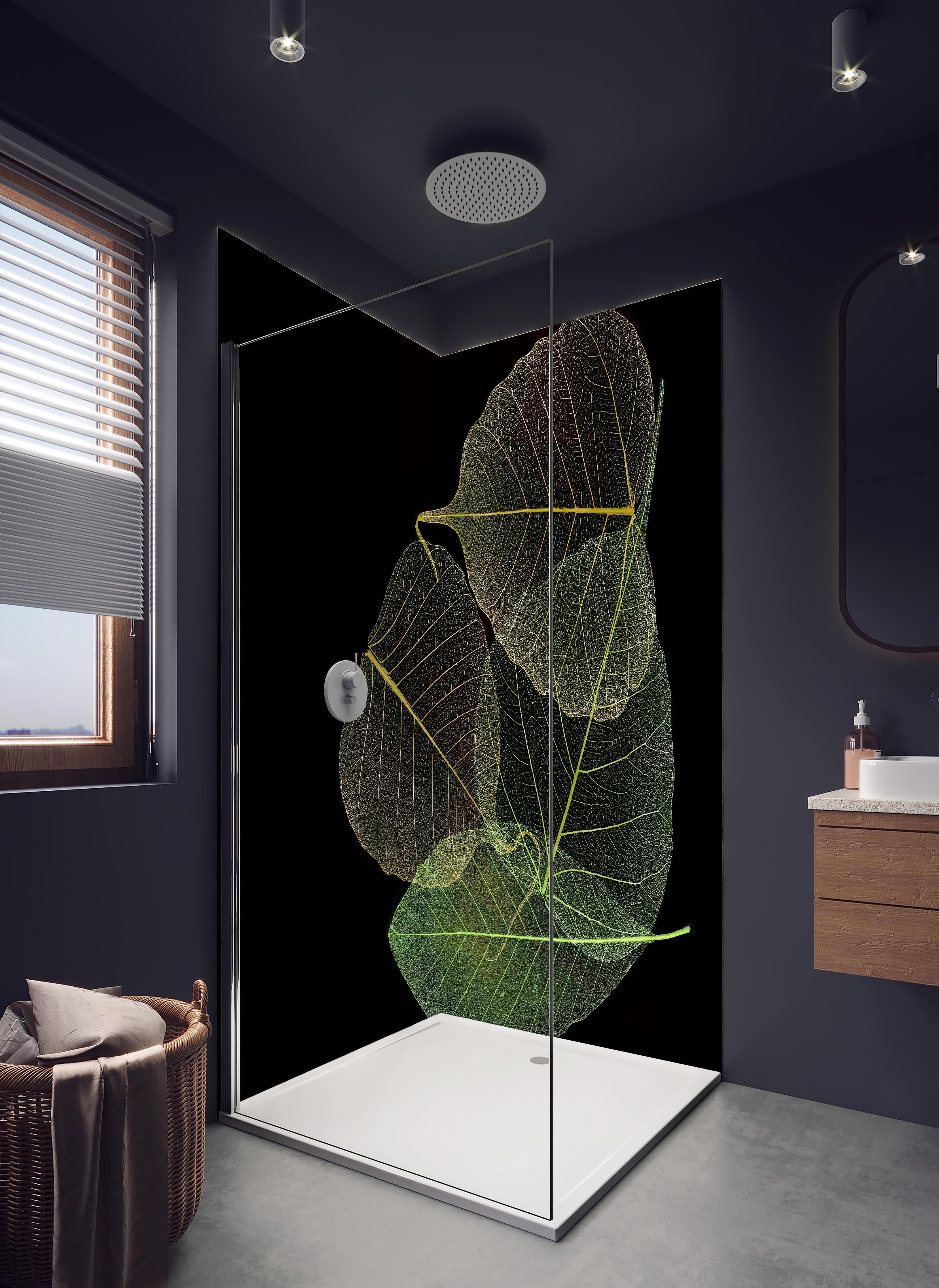 Duschrückwand - Blätter Textur Muster 5 in hellem Badezimmer mit Regenduschkopf - zweiteilige Eck-Duschrückwand