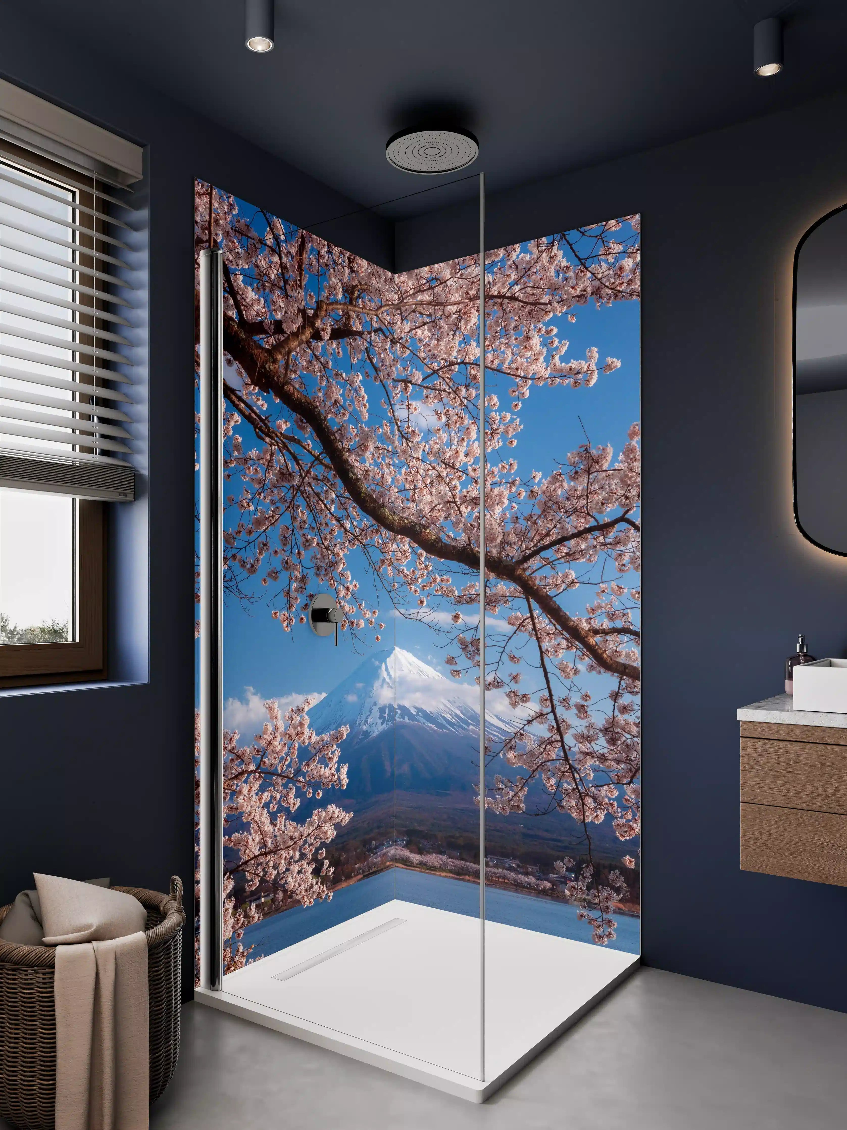 Duschrückwand - Blühende Kirschbäume mit Blick auf den Mount Fuji