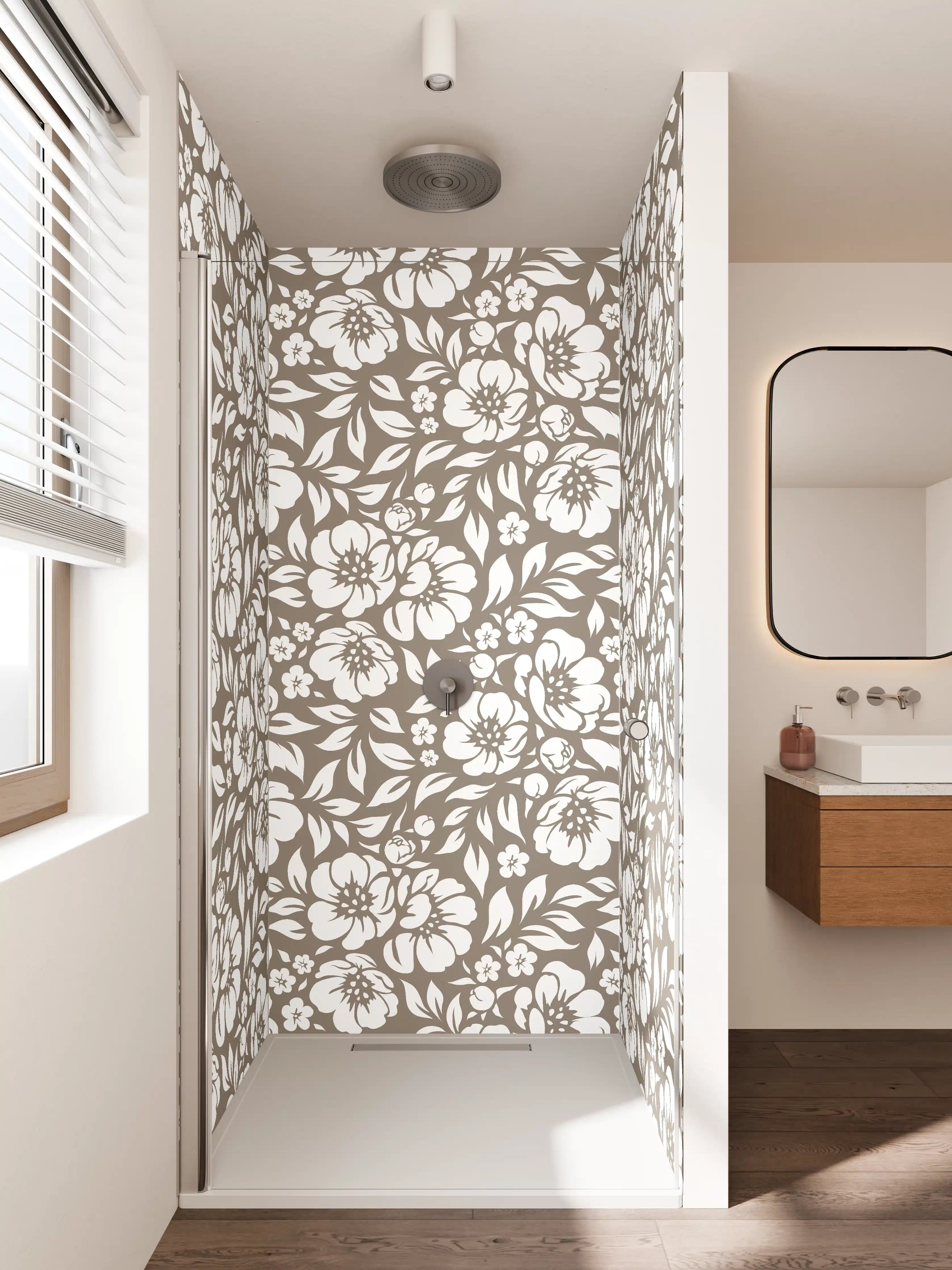 Duschrückwand - Blumenmuster in Weiß auf Beige