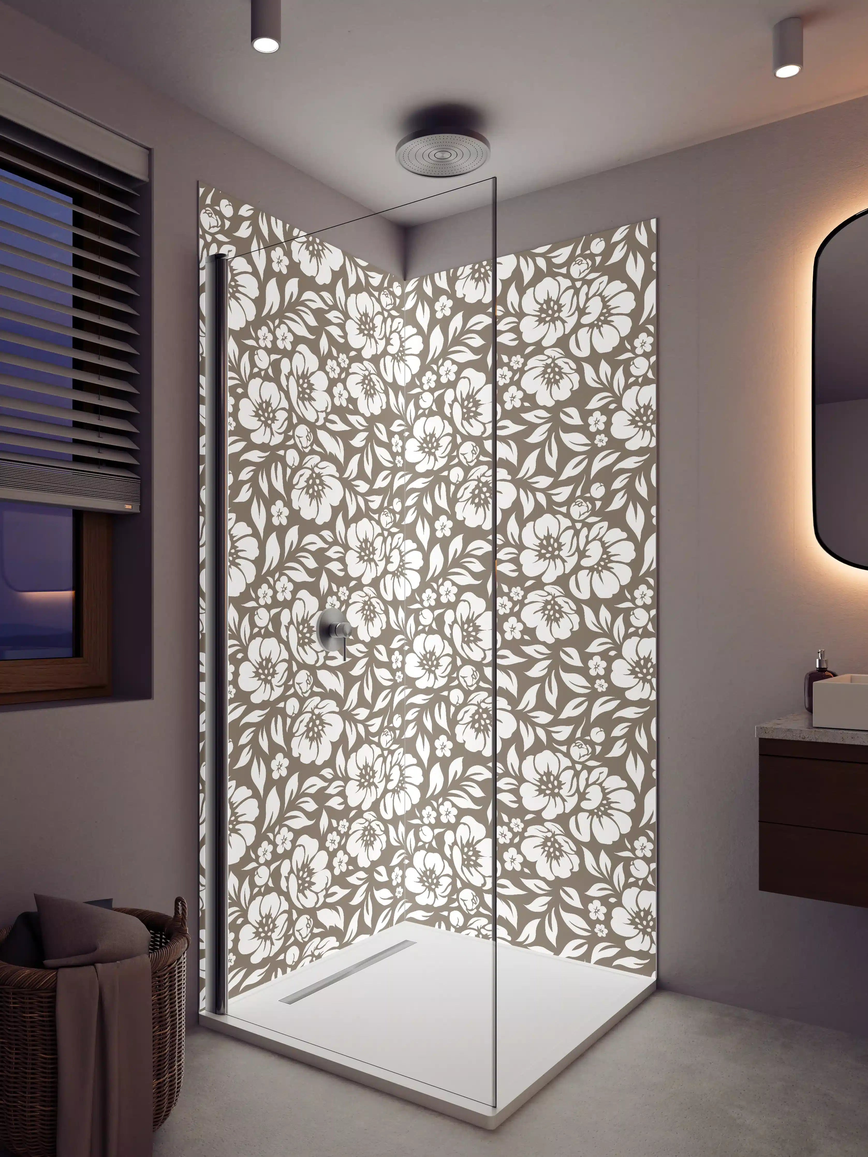 Duschrückwand - Blumenmuster in Weiß auf Beige