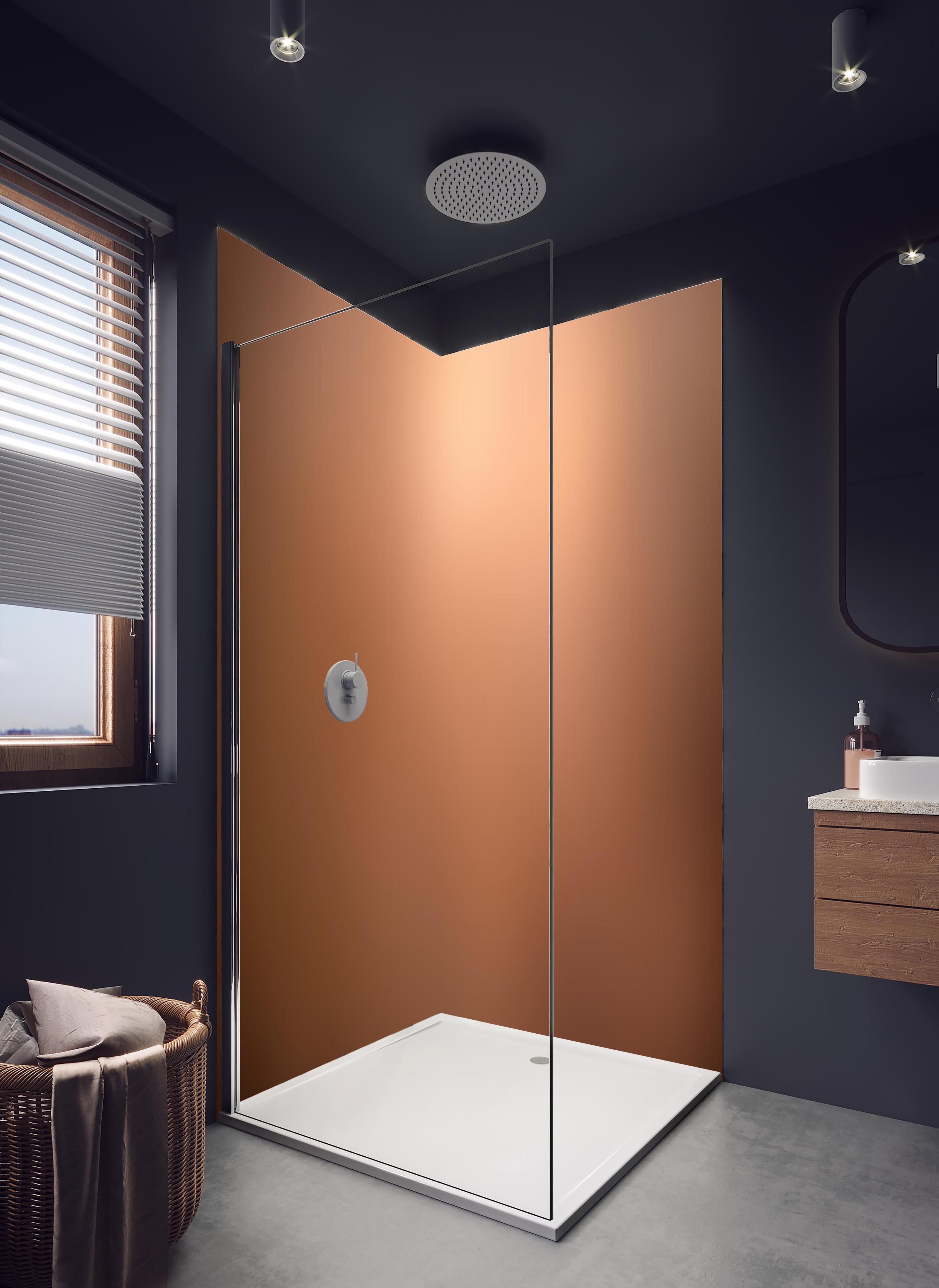 Duschrückwand - Braun, beiges Muster in hellem Badezimmer mit Regenduschkopf - zweiteilige Eck-Duschrückwand