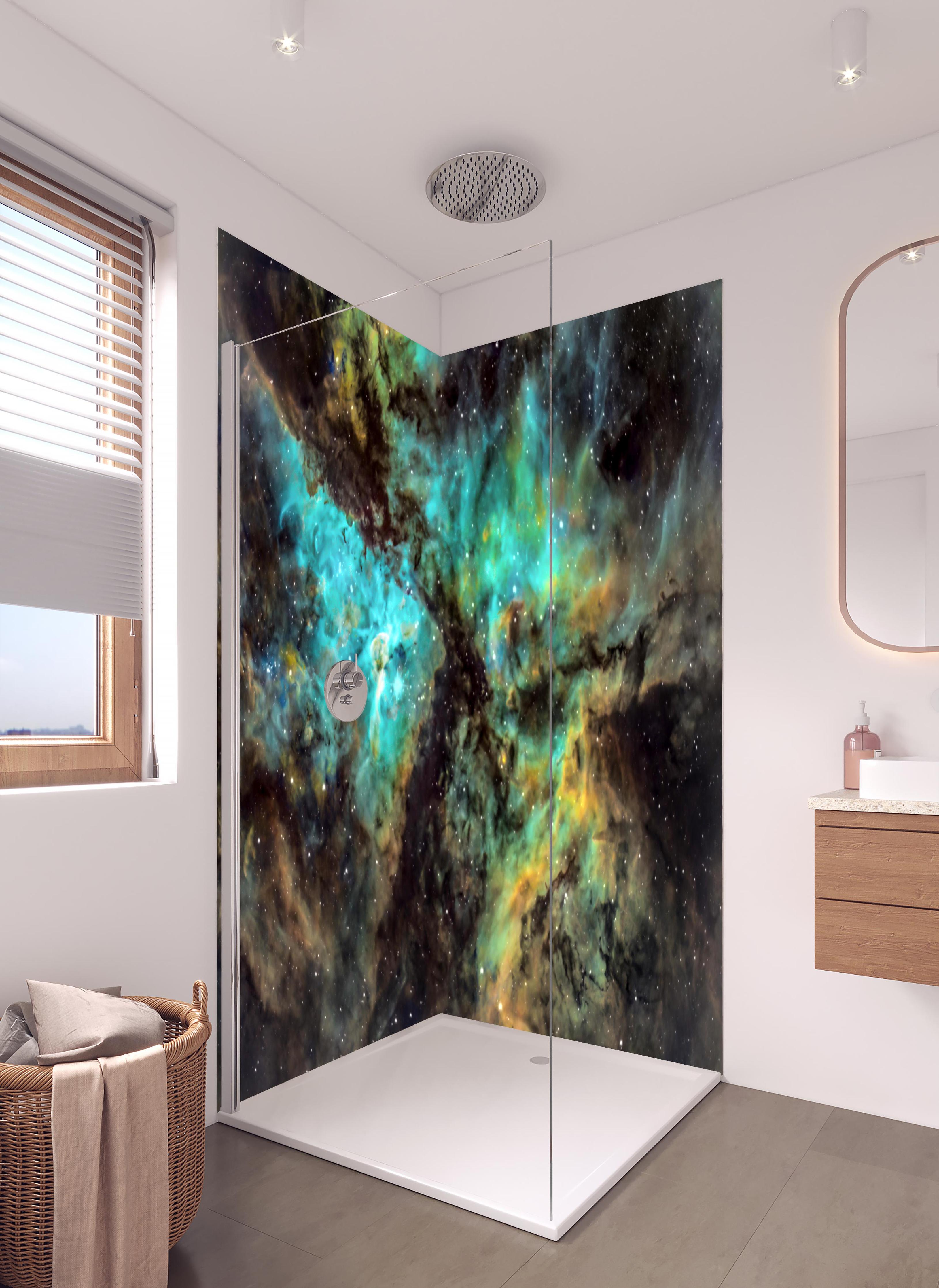 Duschrückwand - Bunter Sternenhimmel in hellem Badezimmer mit Regenduschkopf - zweiteilige Eck-Duschrückwand