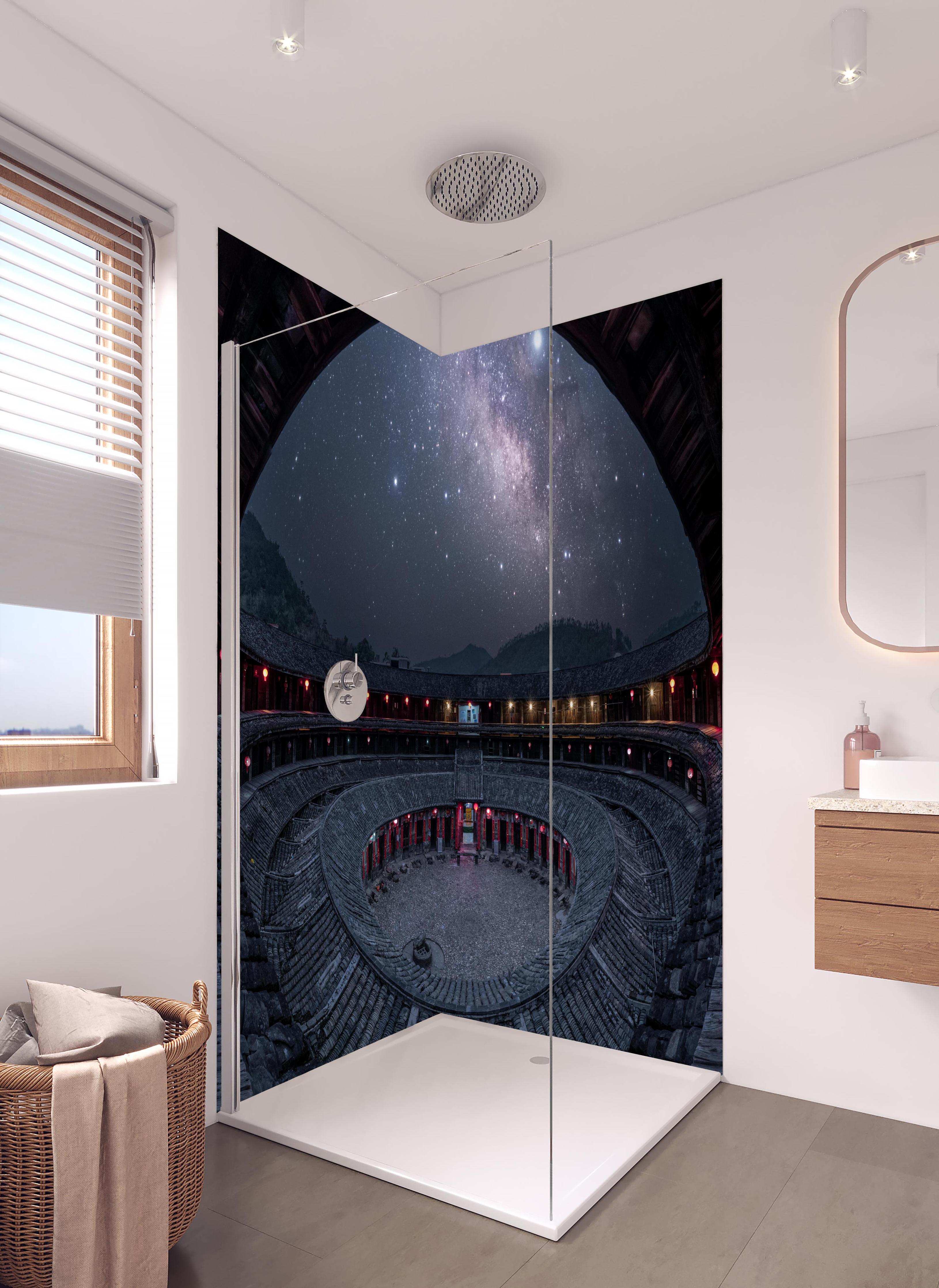 Duschrückwand - Chinese houses like calyx in hellem Badezimmer mit Regenduschkopf - zweiteilige Eck-Duschrückwand