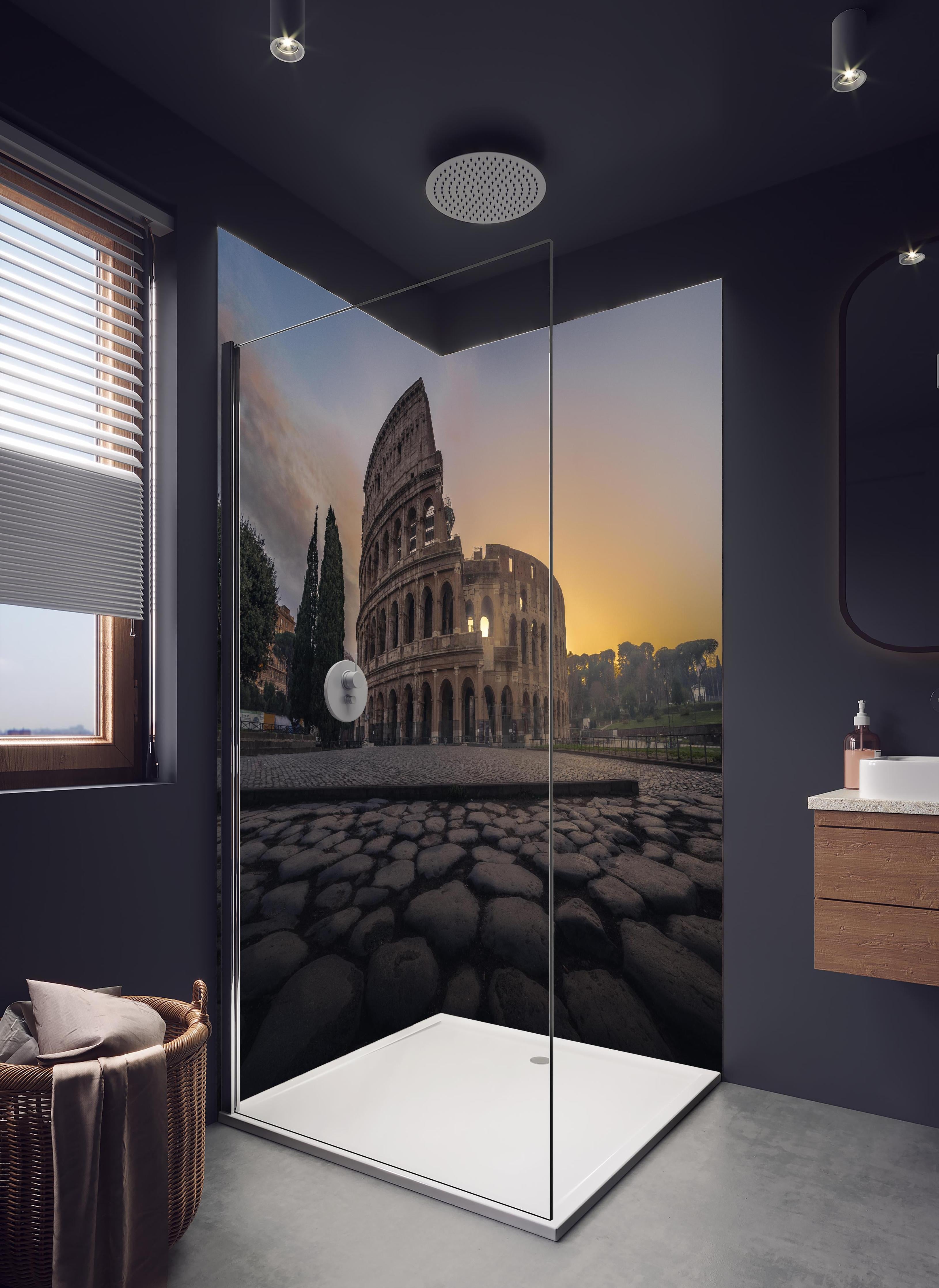 Duschrückwand - Colosseum, Rome, Italy in hellem Badezimmer mit Regenduschkopf - zweiteilige Eck-Duschrückwand