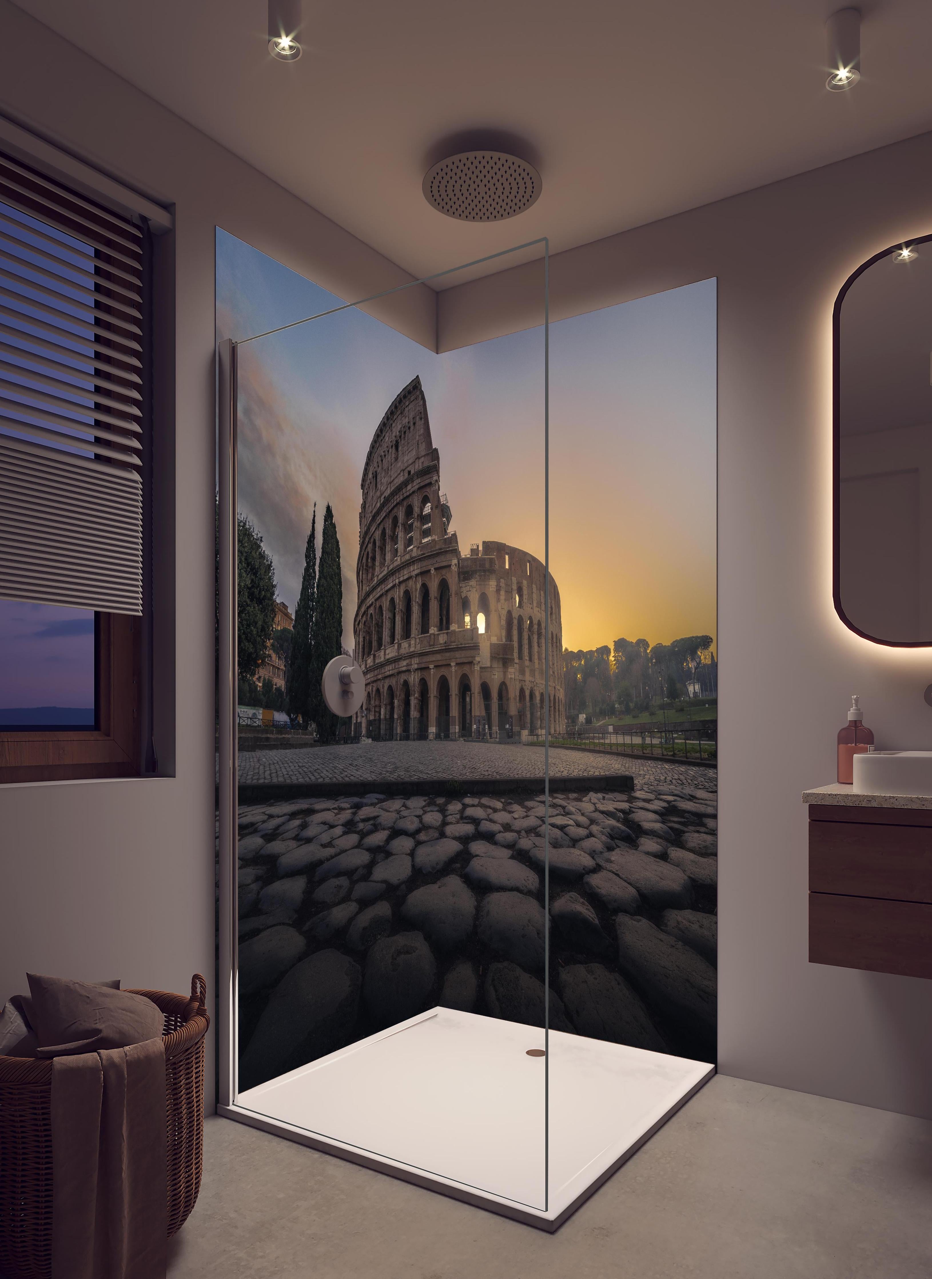 Duschrückwand - Colosseum, Rome, Italy in hellem Badezimmer mit Regenduschkopf - zweiteilige Eck-Duschrückwand