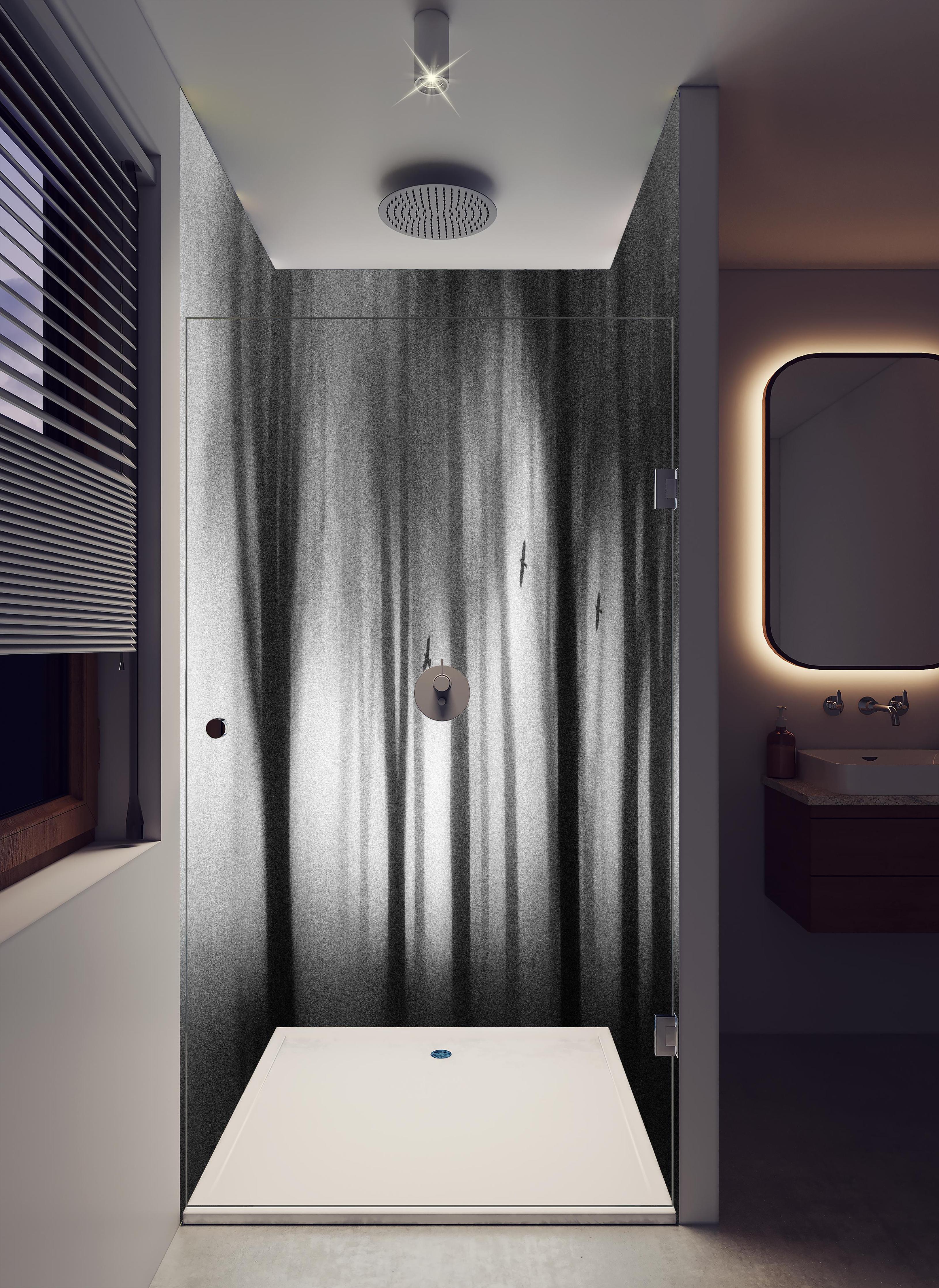 Duschrückwand - Dichter Nebel in hellem Badezimmer mit Regenduschkopf - zweiteilige Eck-Duschrückwand