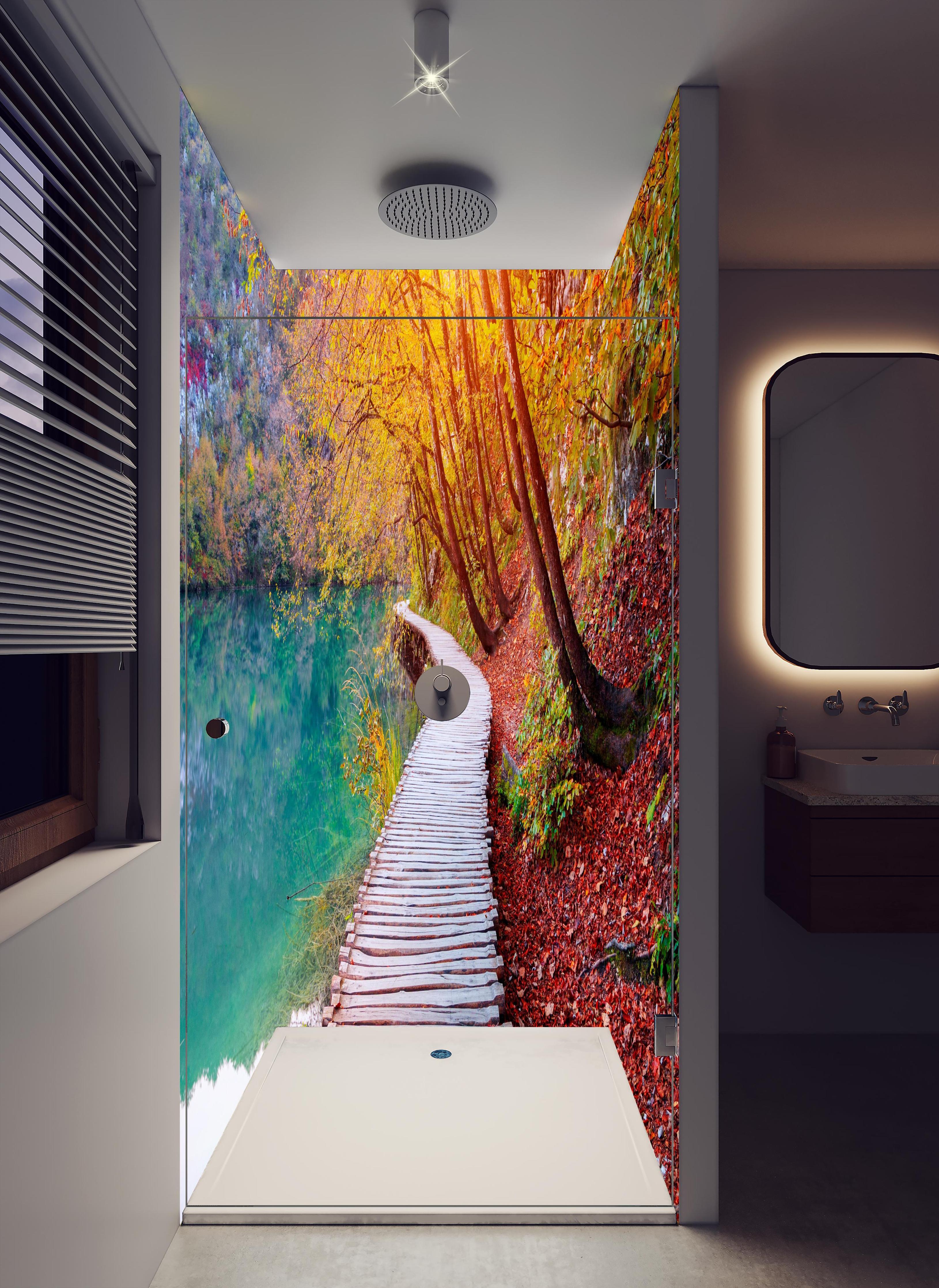 Duschrückwand - Die berühmten Plitvicer Seen im Herbst in hellem Badezimmer mit Regenduschkopf - zweiteilige Eck-Duschrückwand