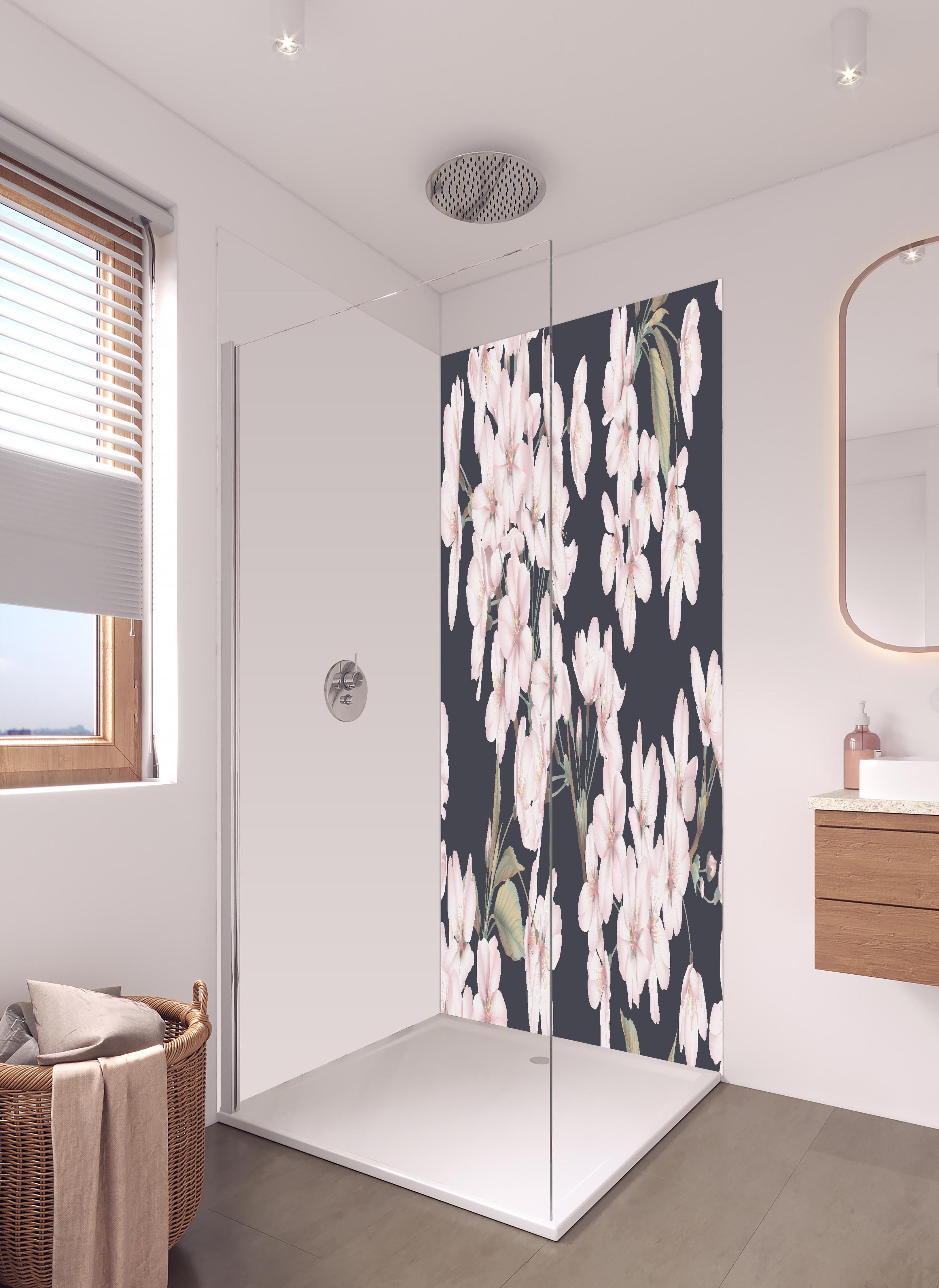 Duschrückwand - Dunkelgraues Sakura Blumen Nahtloses Muster in hellem Badezimmer mit Regenduschkopf - zweiteilige Eck-Duschrückwand