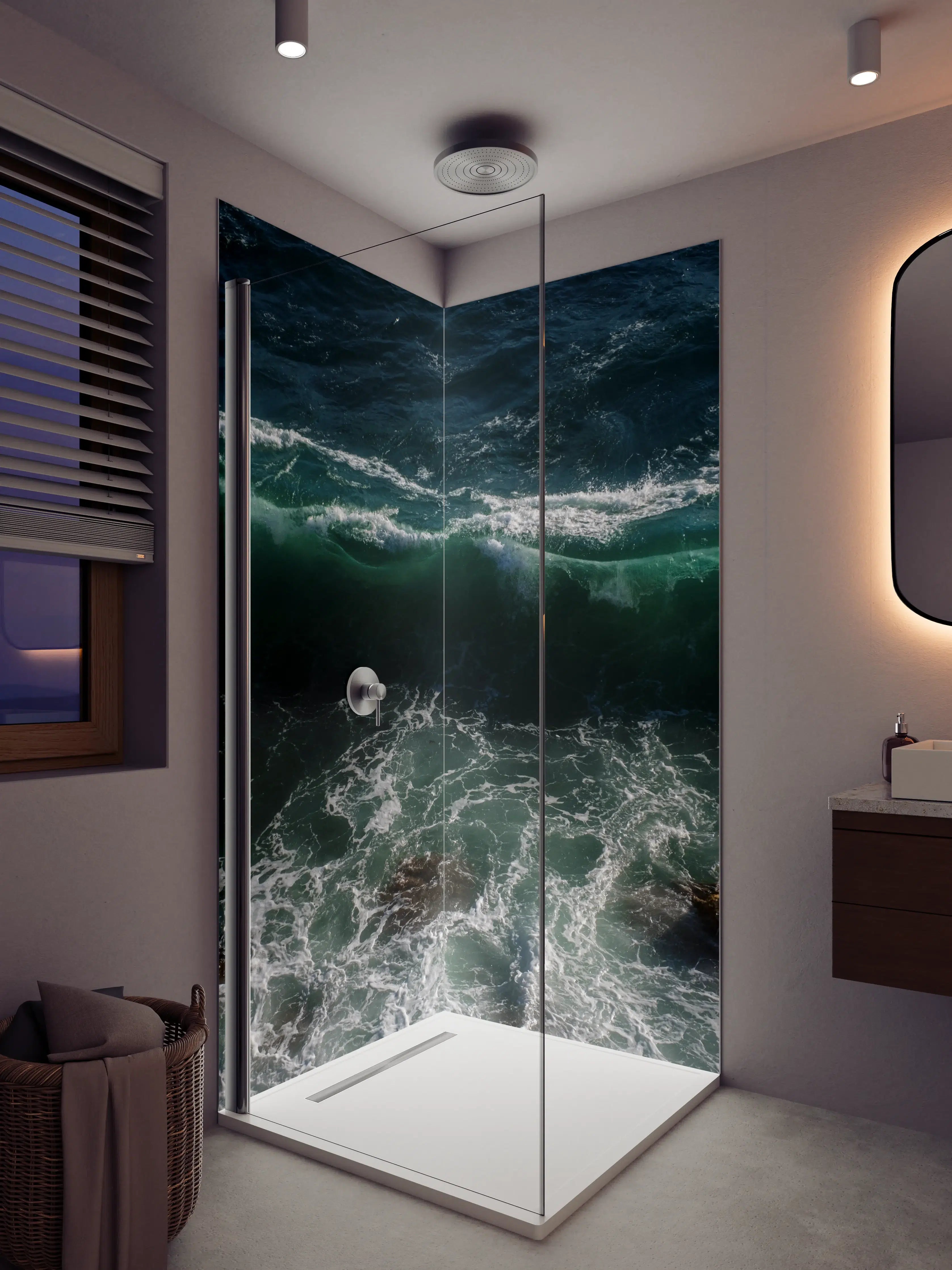 Duschrückwand - Dunkle Meereswellen mit Gischt