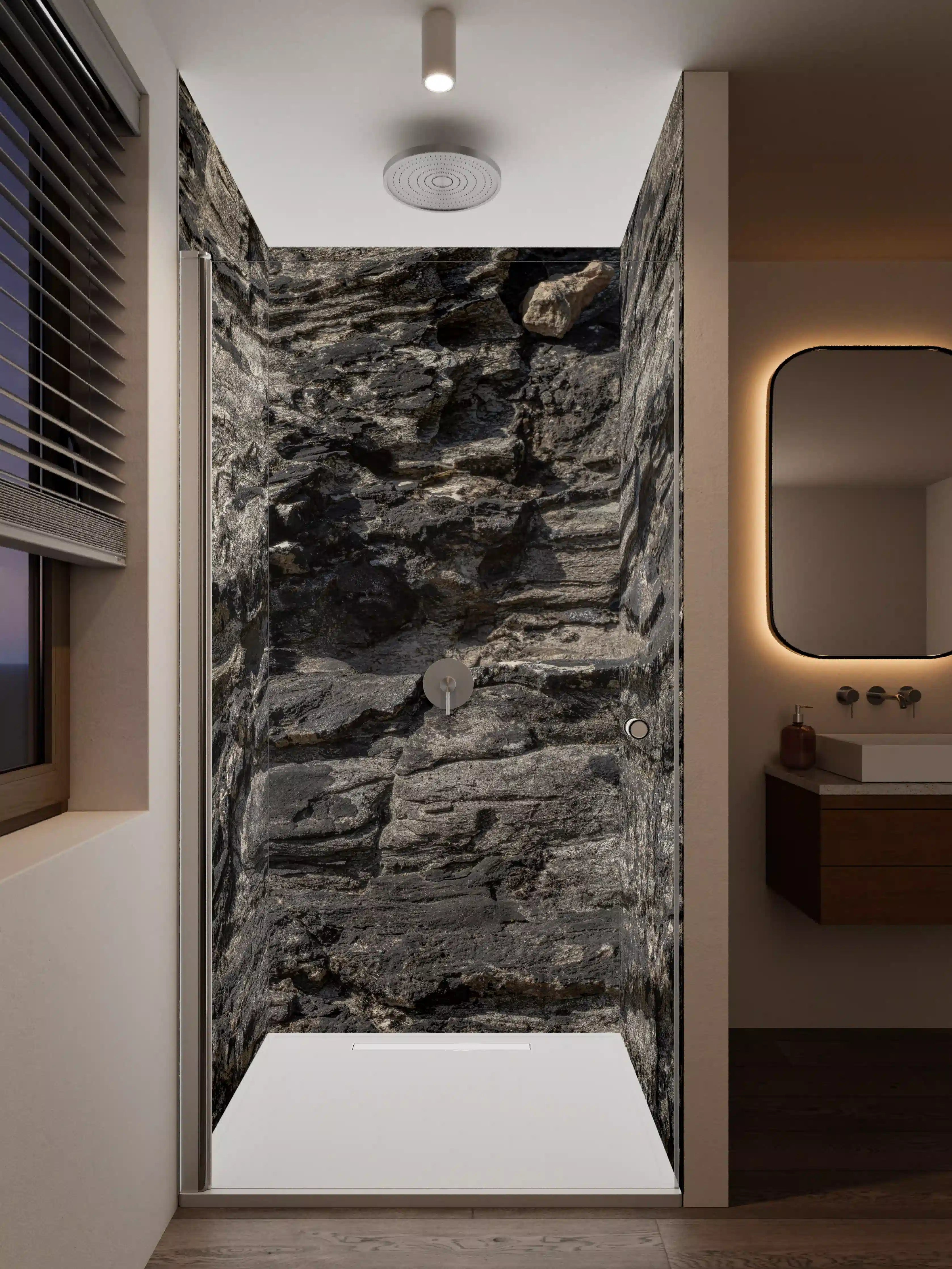 Duschrückwand - Dunkler Naturstein mit rauer Textur