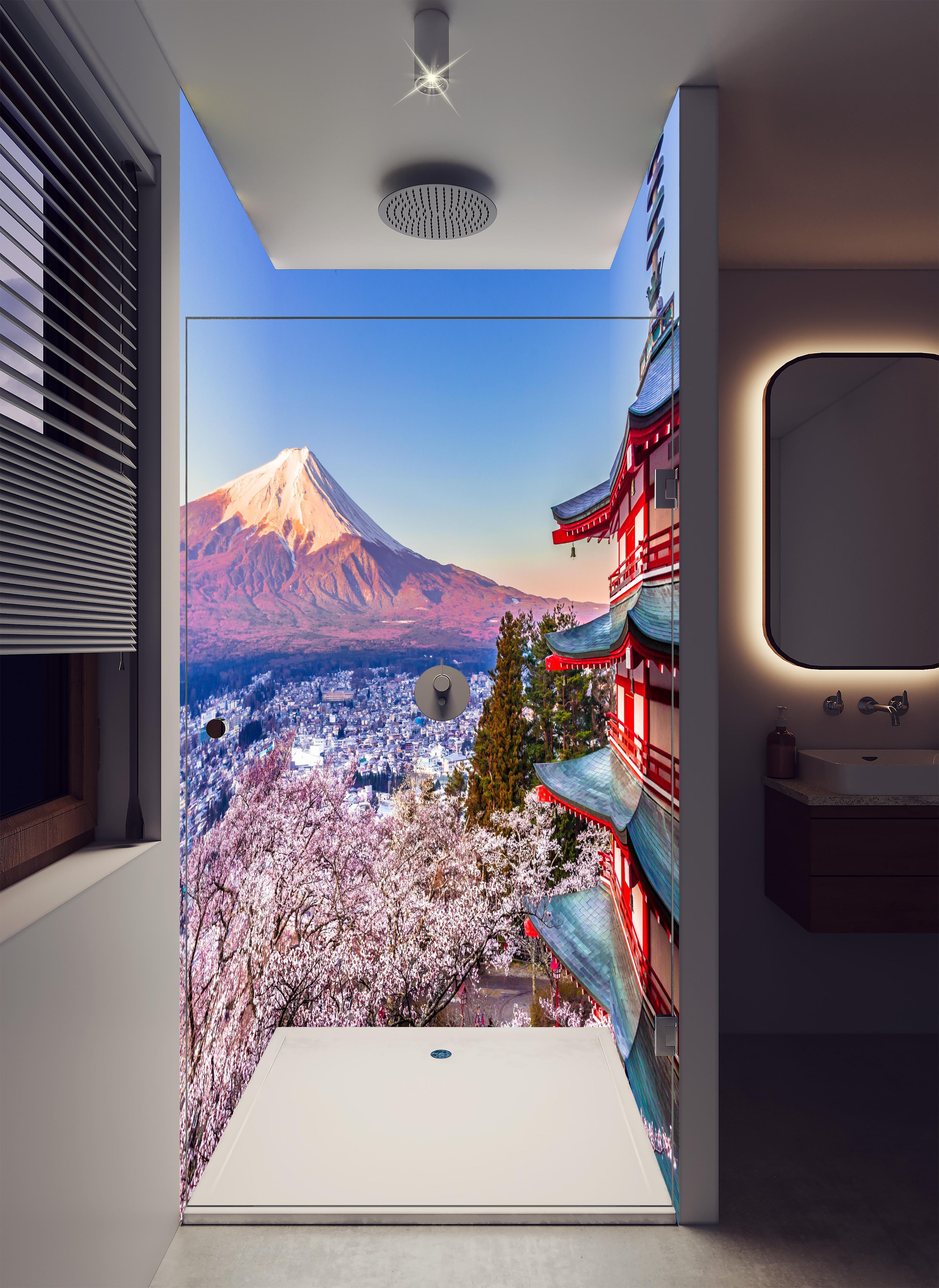 Duschrückwand - Anziehender Anblick auf Berg Fuji in luxuriöser Dusche mit Regenduschkopf