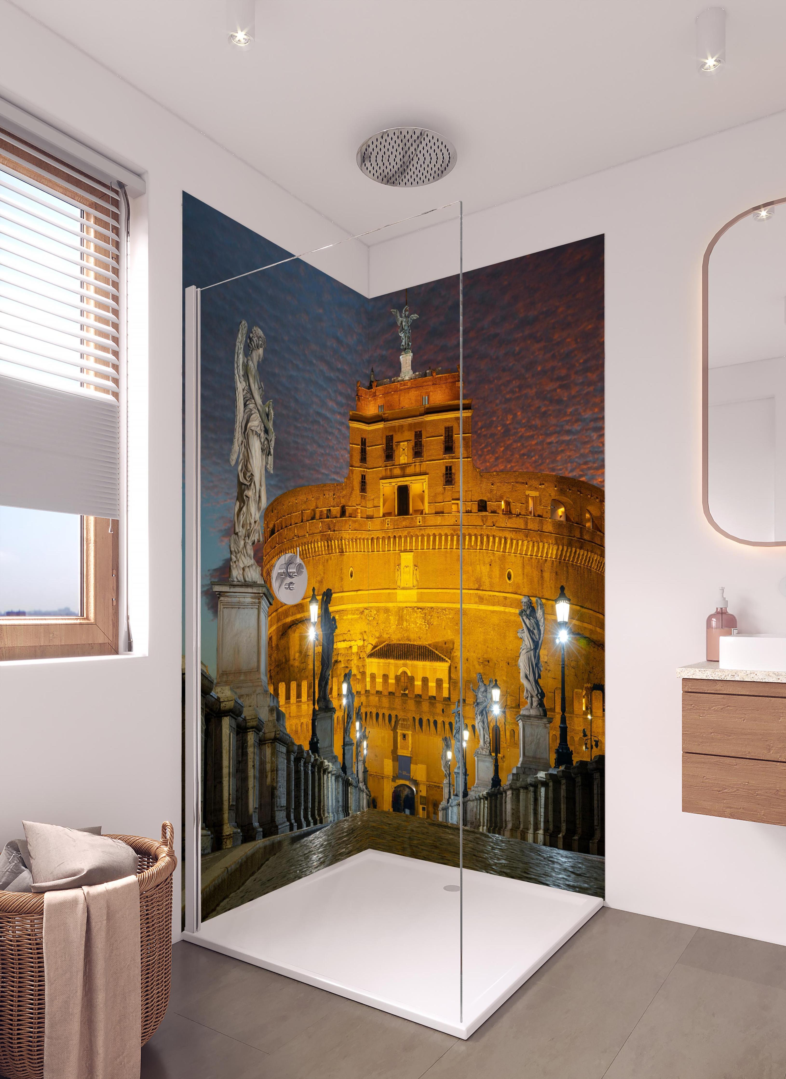 Duschrückwand - Beleuchtete Engelsburg in Rom in hellem Badezimmer mit Regenduschkopf - zweiteilige Eck-Duschrückwand