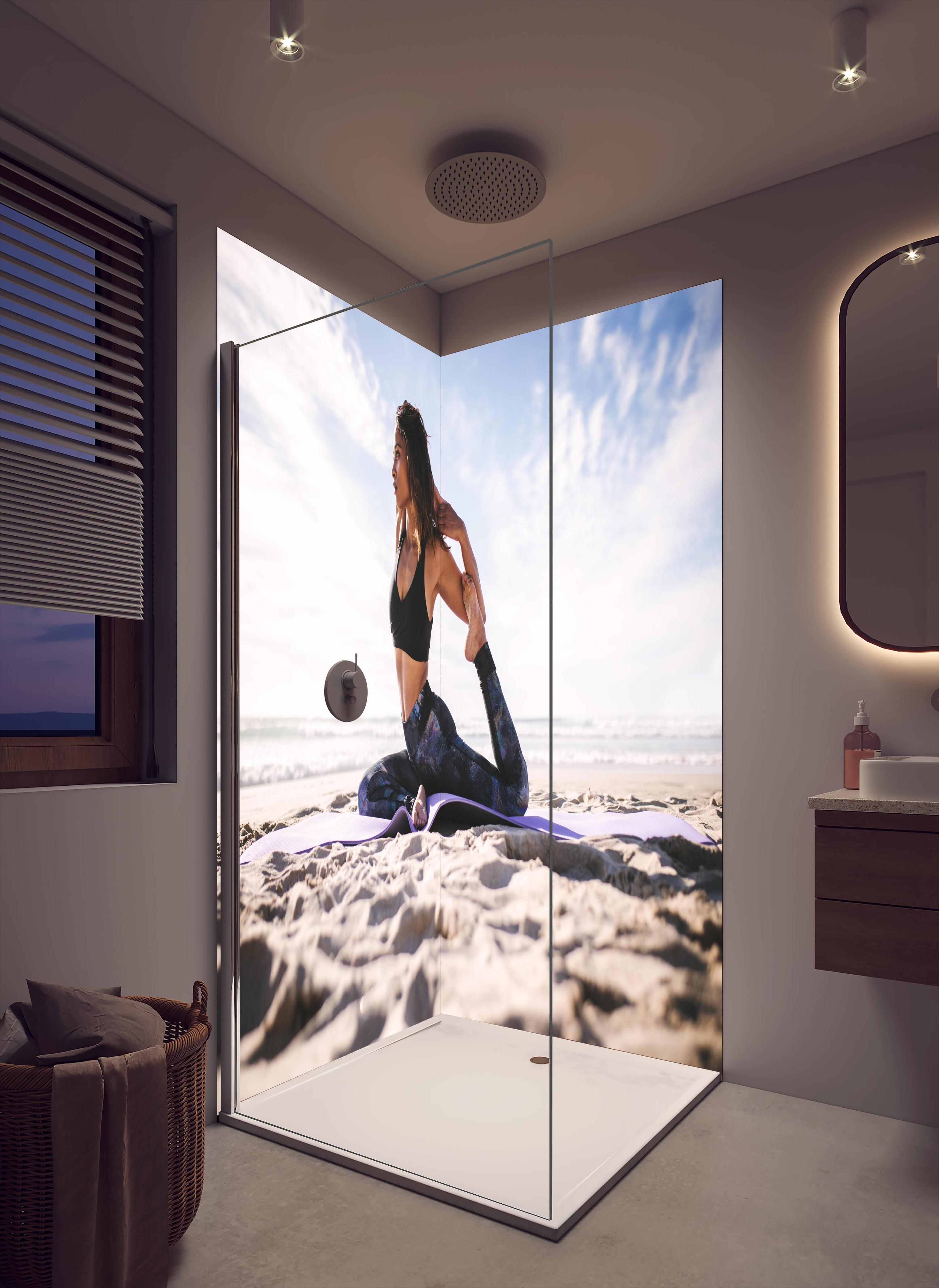 Duschrückwand - Junges Mädchen in King Pigeon Yoga Pose am Strand in cremefarbenem Badezimmer mit Regenduschkopf