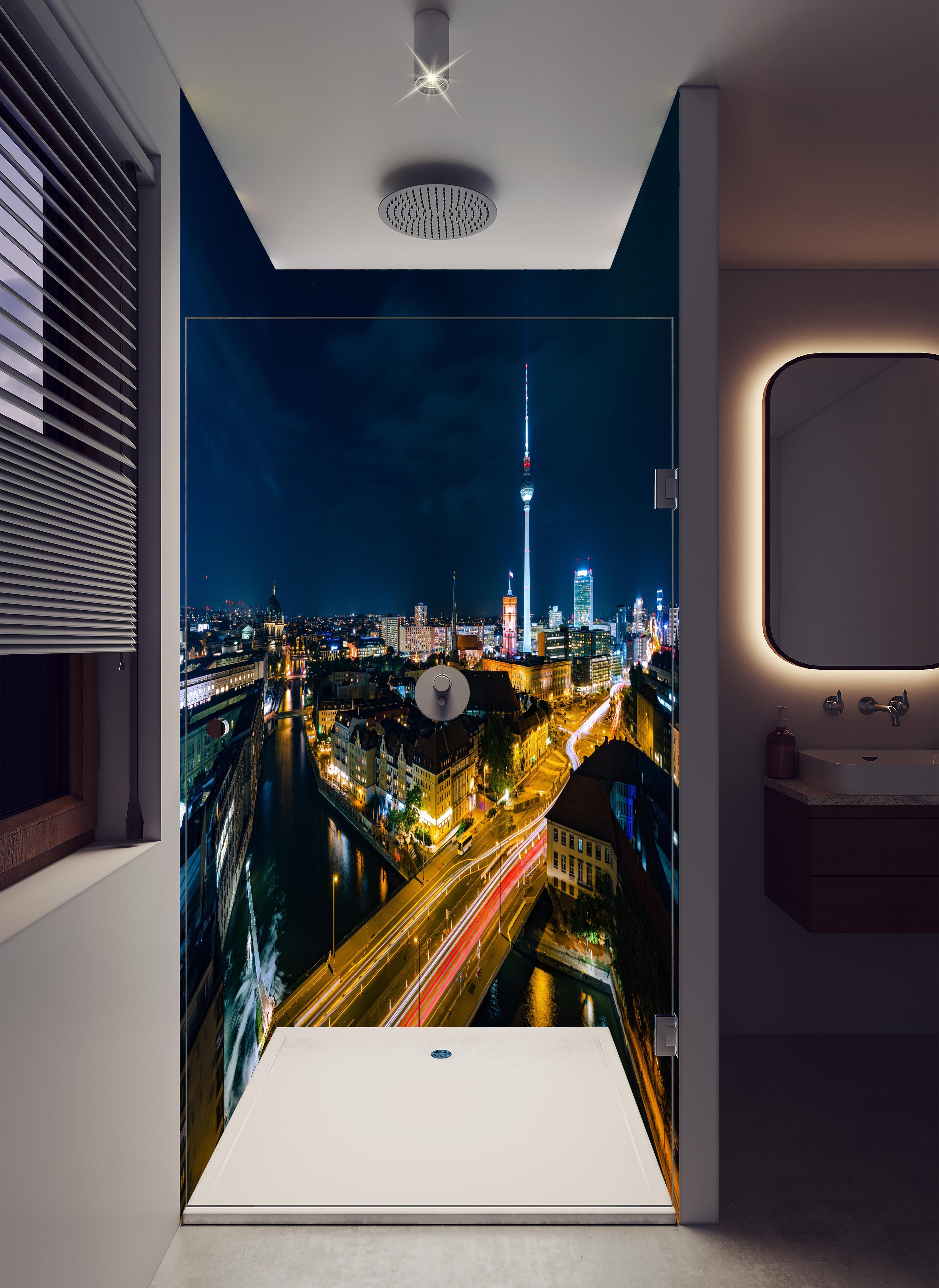 Duschrückwand - Pusteblume schwarz-weiß Hintergrund in luxuriöser Dusche mit Regenduschkopf