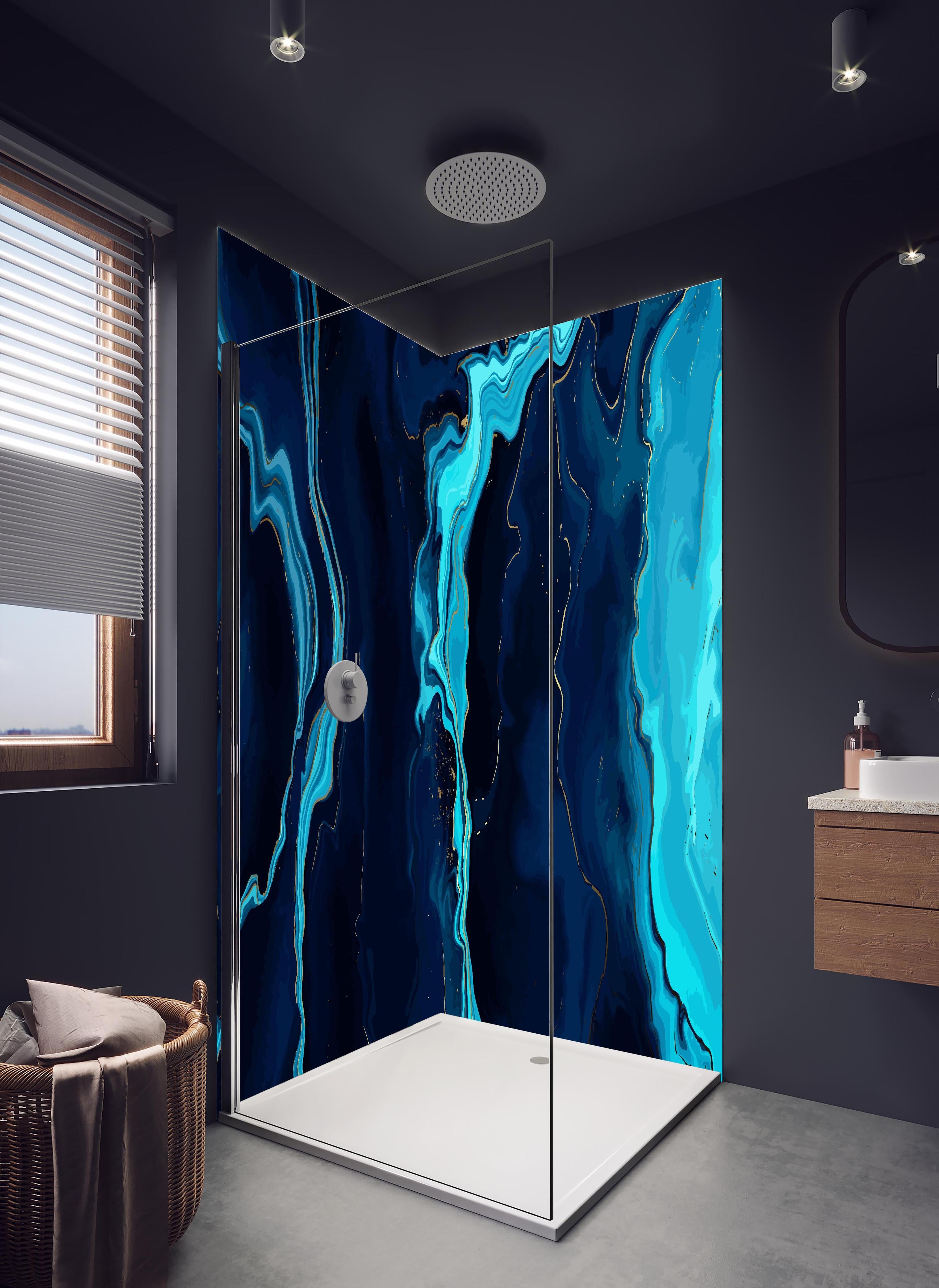 Duschrückwand - Dynamische Blau-Türkis Fluid Art Malerei in hellem Badezimmer mit Regenduschkopf - zweiteilige Eck-Duschrückwand