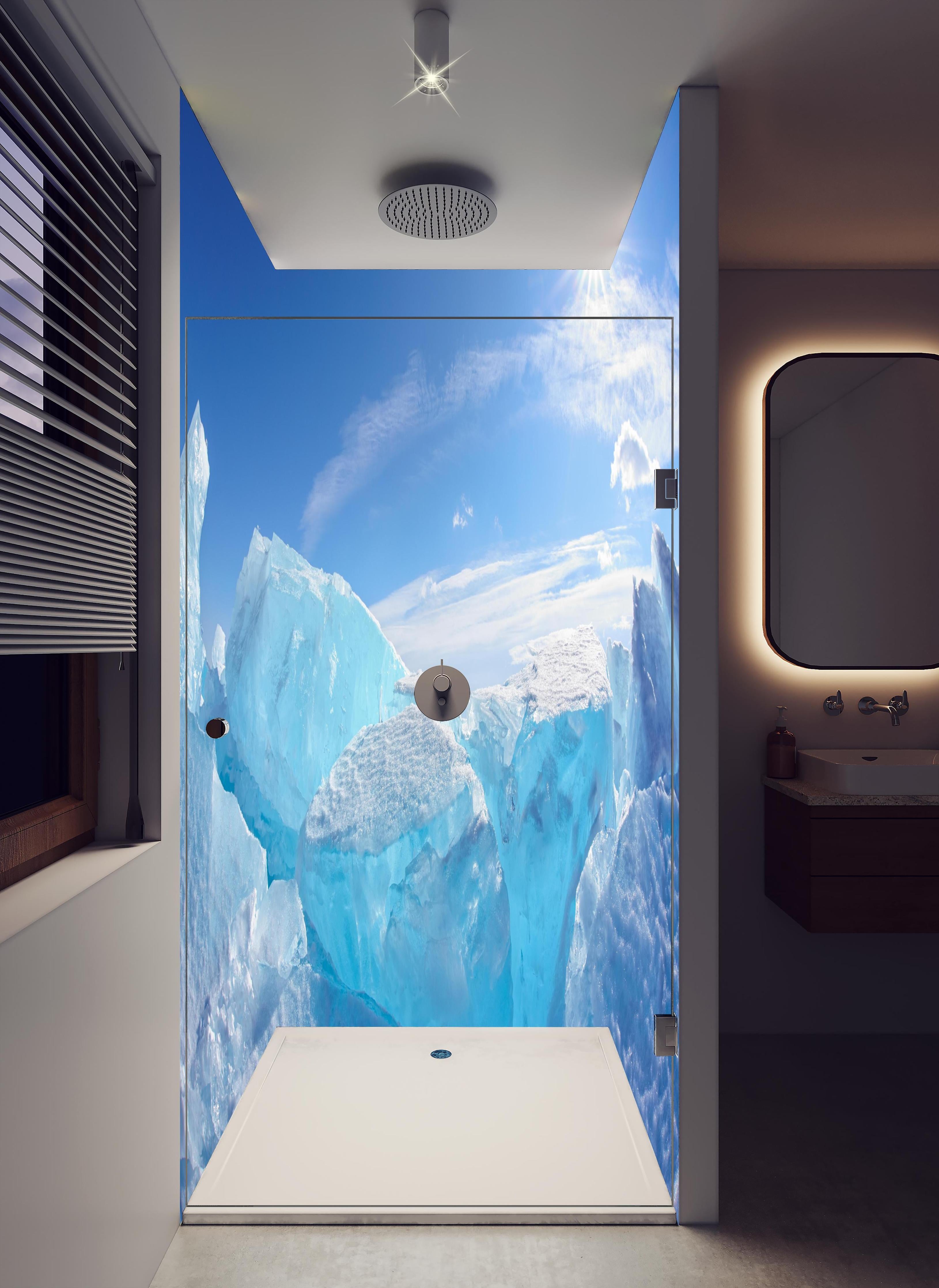 Duschrückwand - Eisriff am Baikalsee in hellem Badezimmer mit Regenduschkopf - zweiteilige Eck-Duschrückwand
