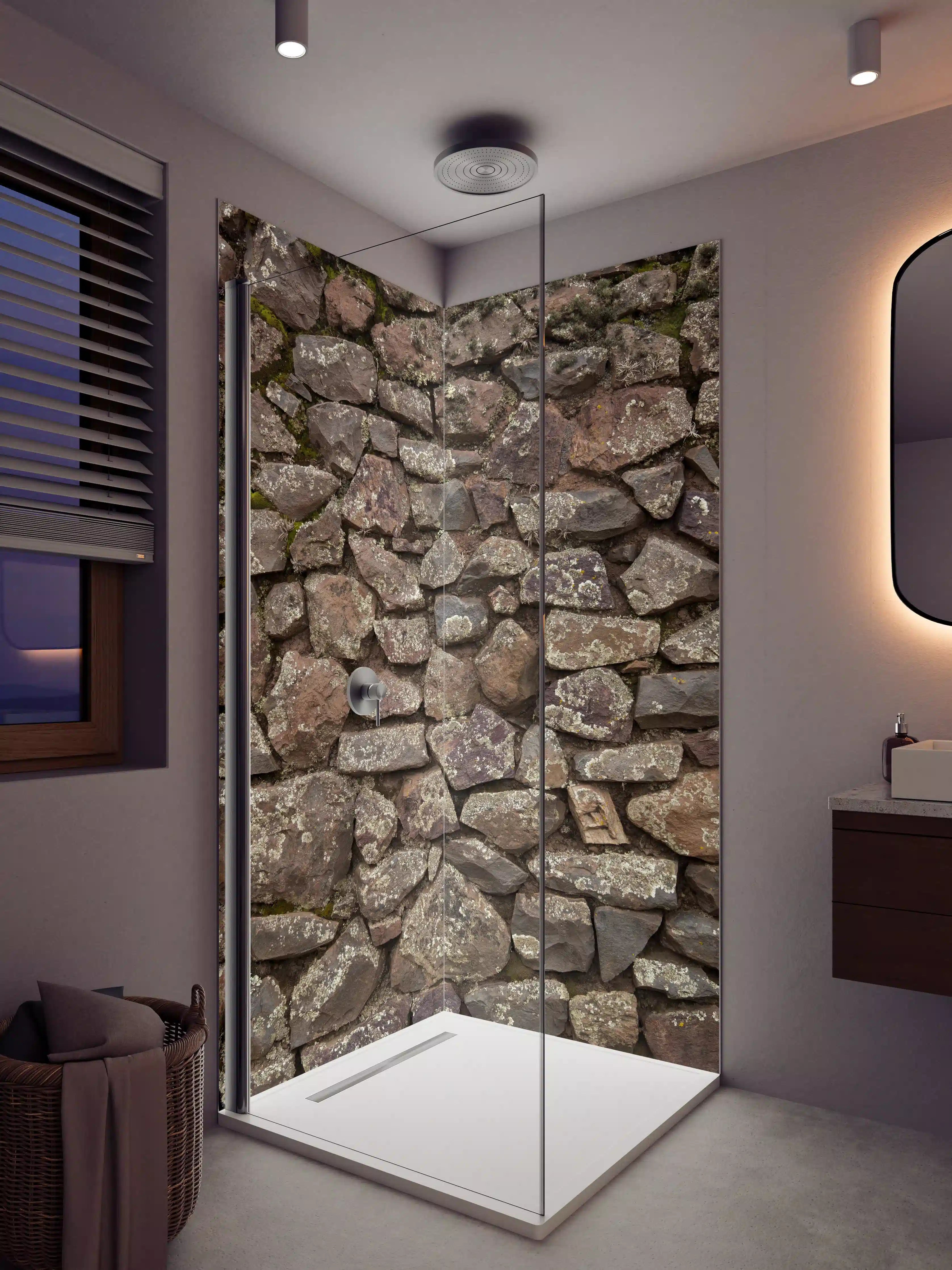 Duschrückwand - Erdige Natursteinmauer in Grautönen