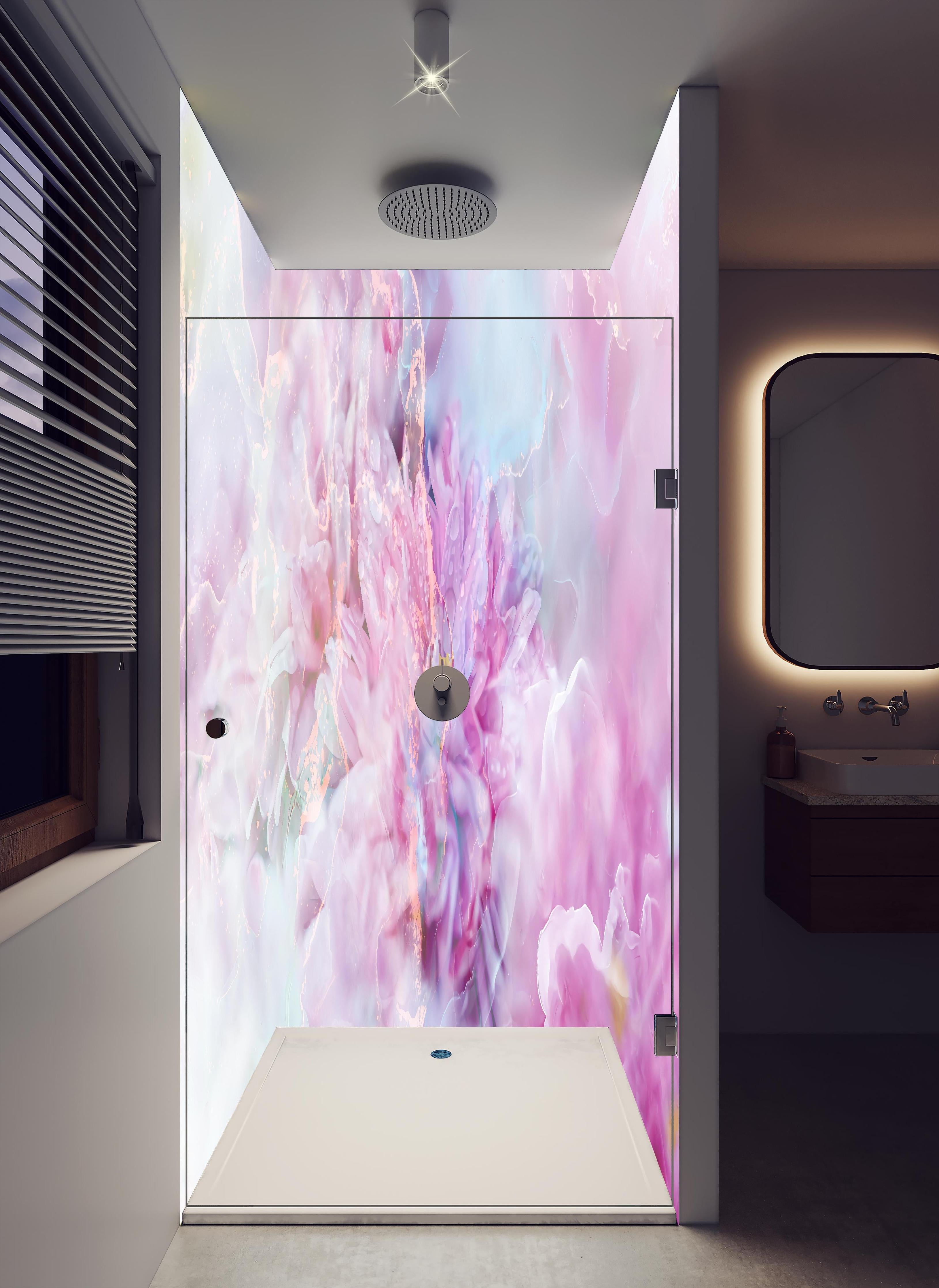 Duschrückwand - Florales Portrait - Pastell in hellem Badezimmer mit Regenduschkopf - zweiteilige Eck-Duschrückwand